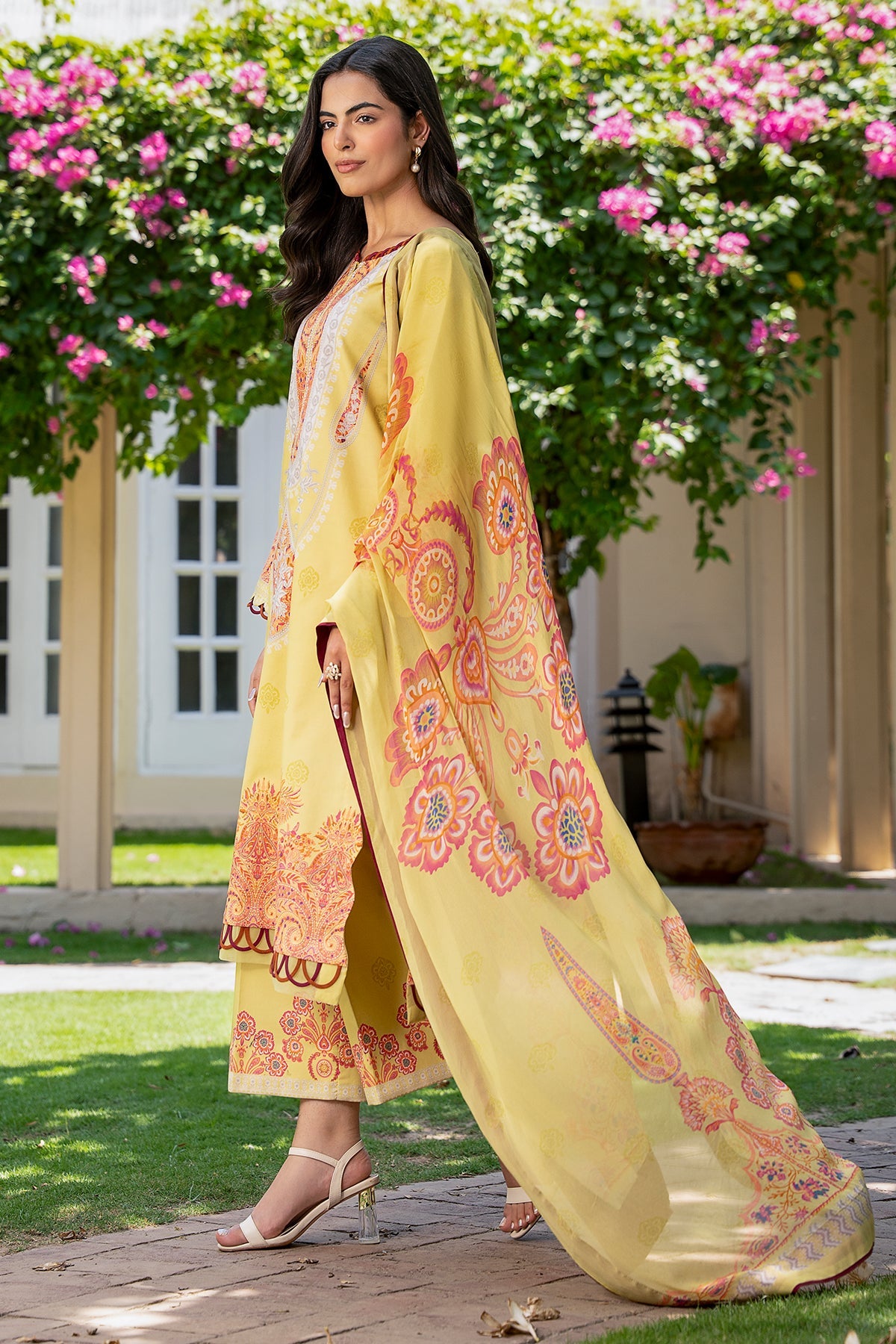 3-PC Unstitched Printed Lawn C-Print Vol 4 CP6-33