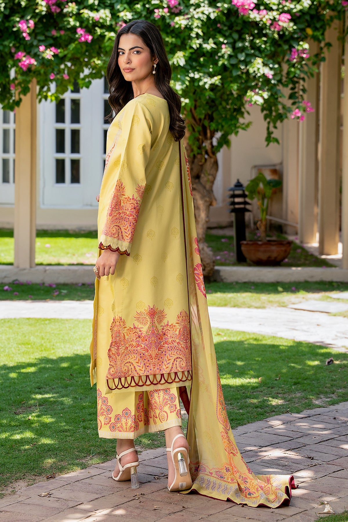 3-PC Unstitched Printed Lawn C-Print Vol 4 CP6-33