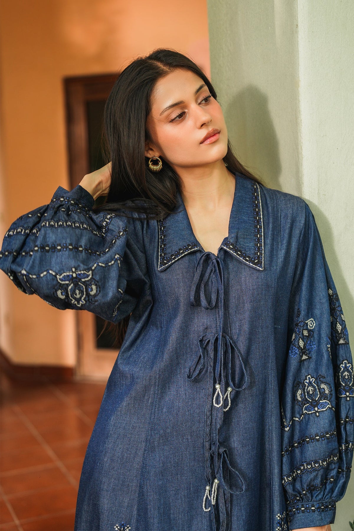 EMBROIDERED DRESS (E1019/101/625)