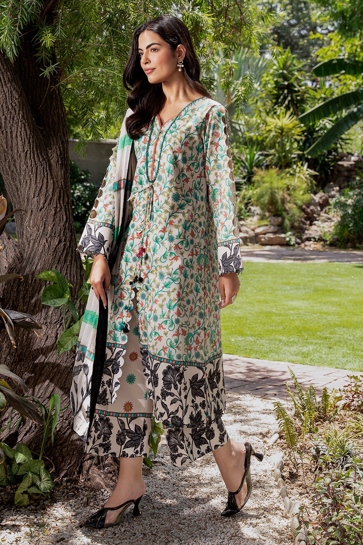 3-PC Unstitched Printed Lawn C-Print Vol 3 CP6-27