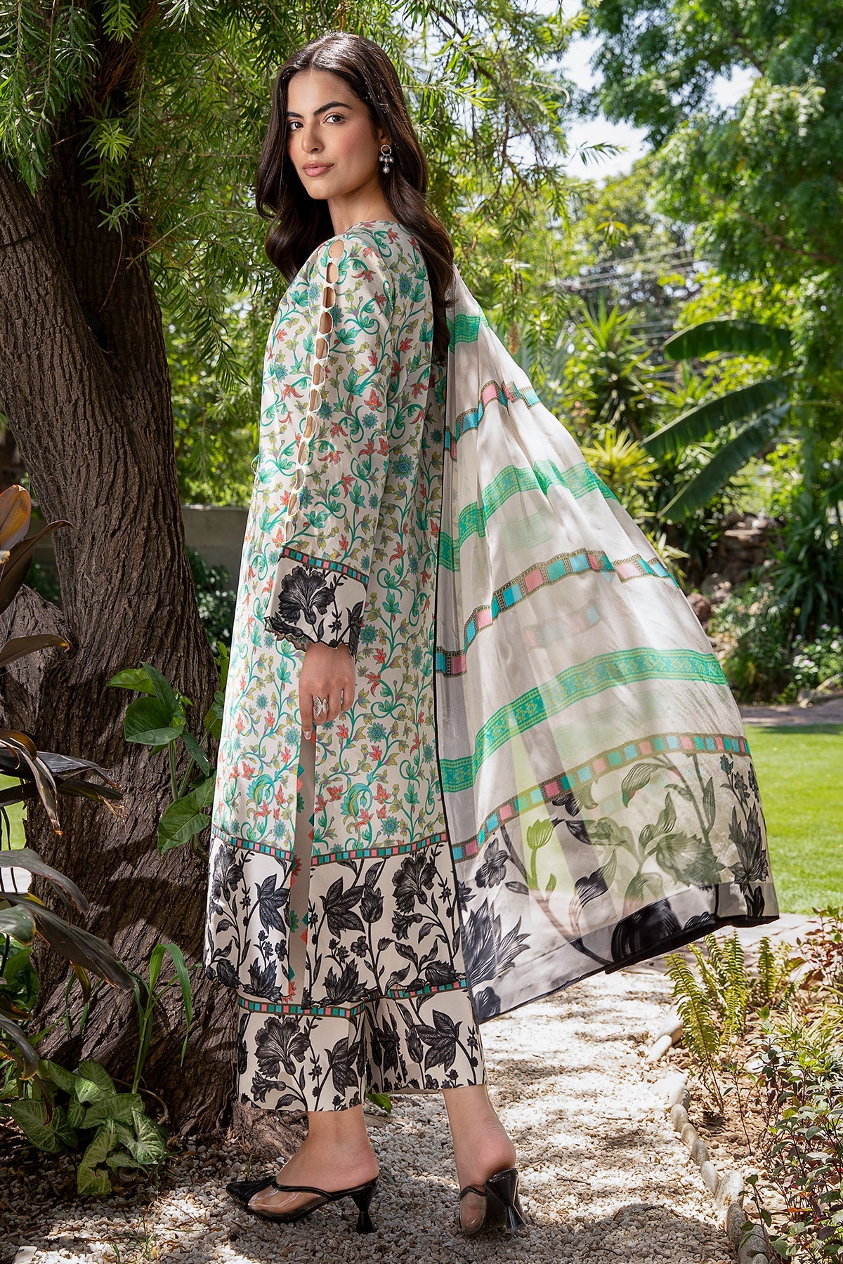 3-PC Unstitched Printed Lawn C-Print Vol 3 CP6-27