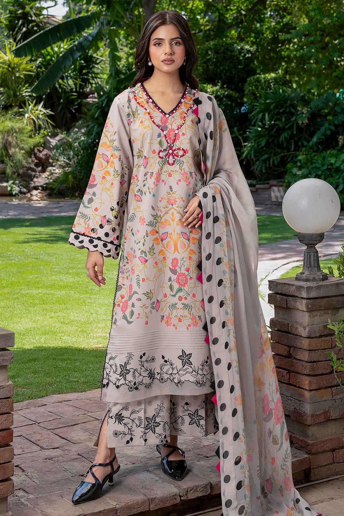 3-PC Unstitched Printed Lawn C-Print Vol 3 CP6-25