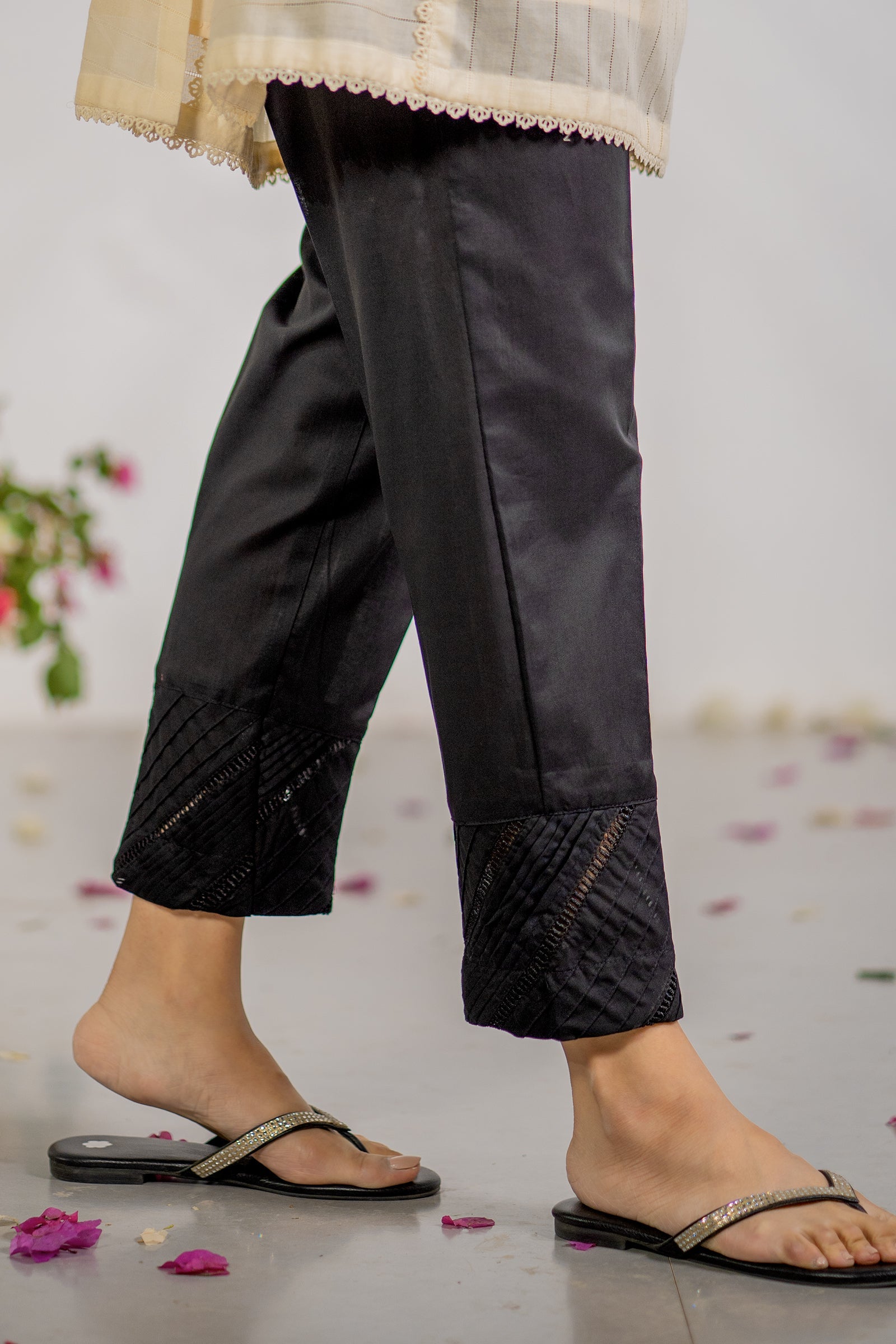 Diagonal Pant