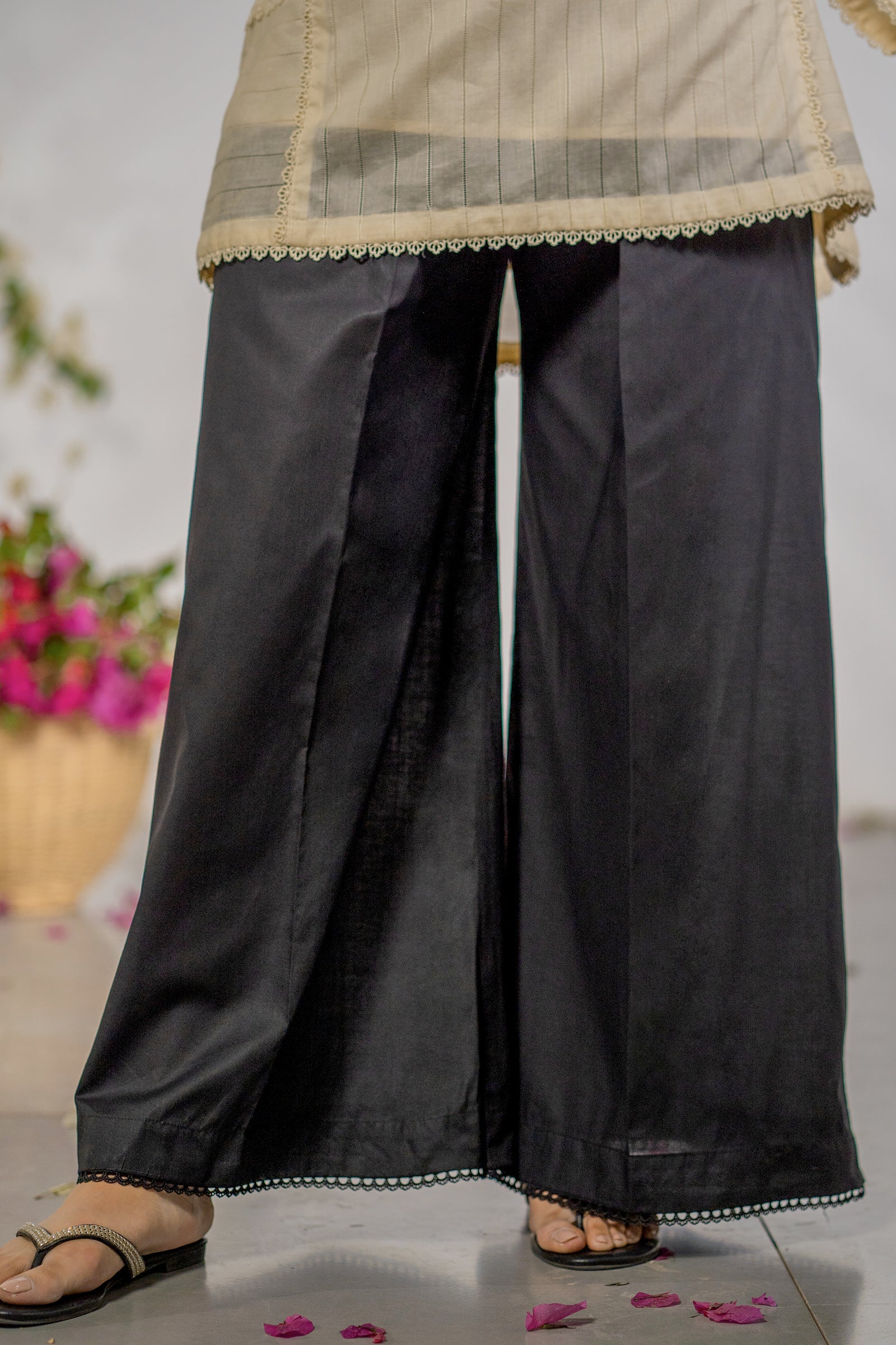 Flared Pant
