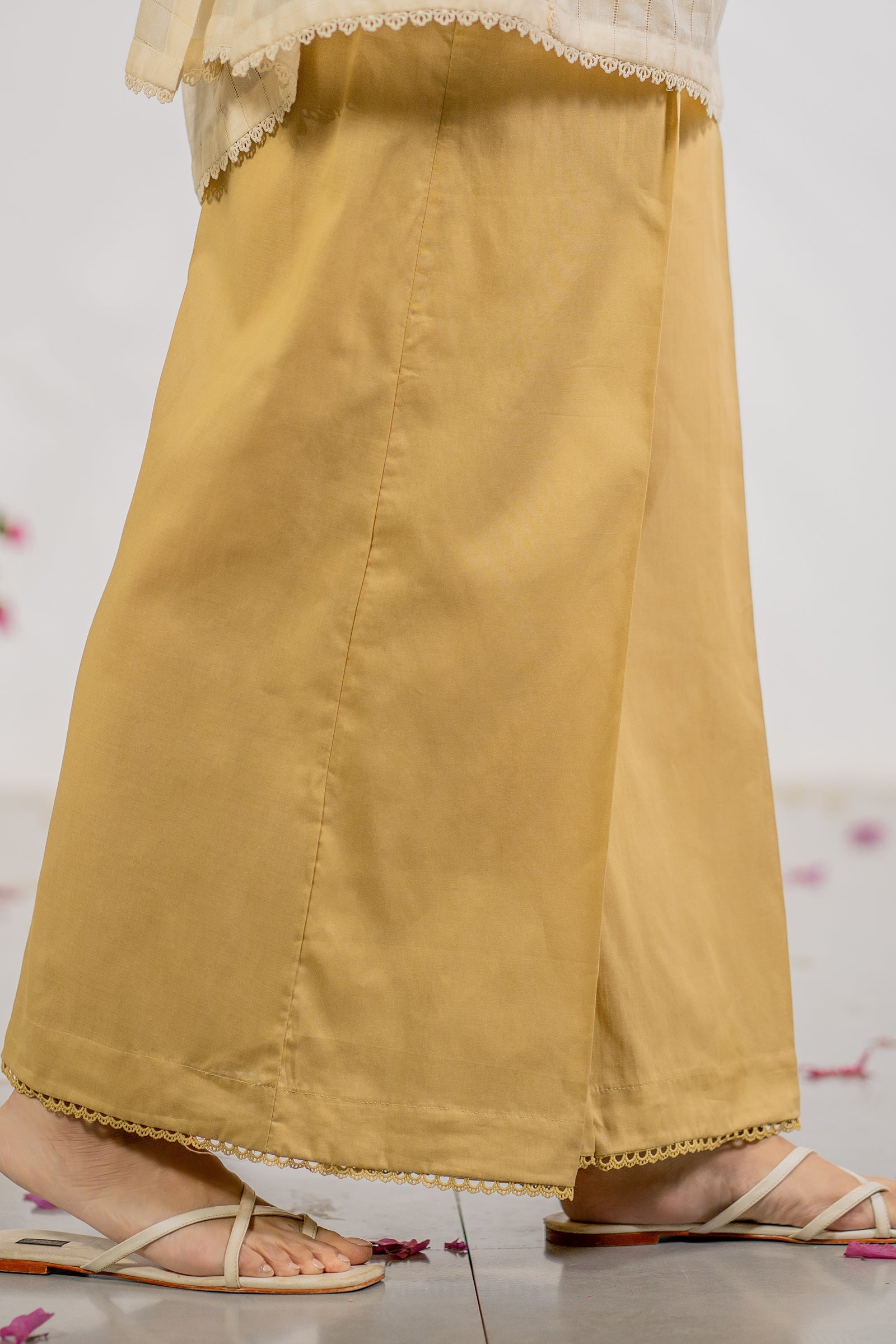 Flared Pant