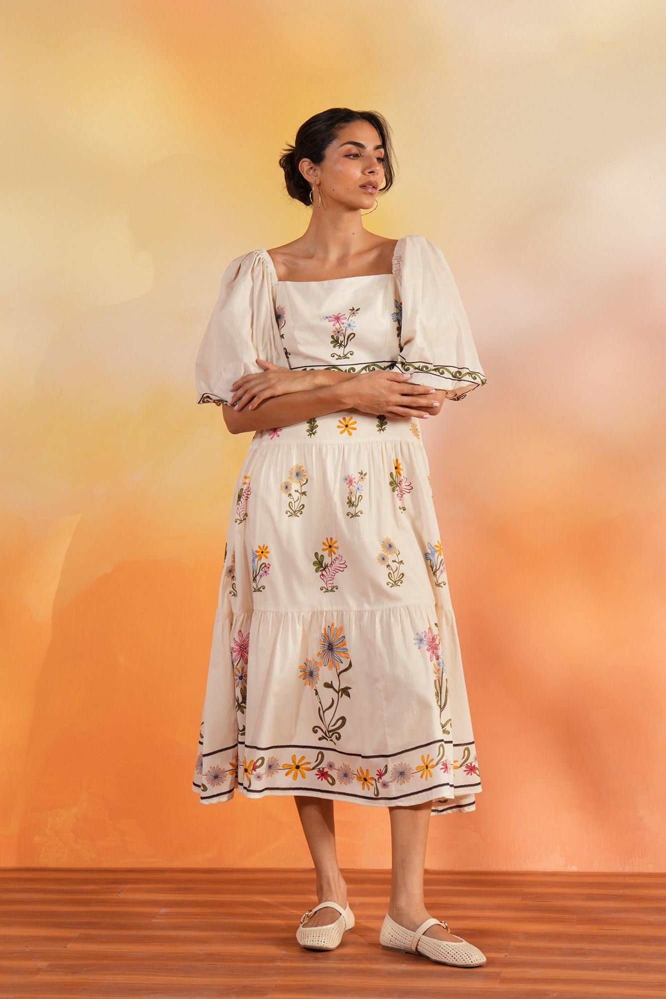 DRESS (E3341/108/005)
