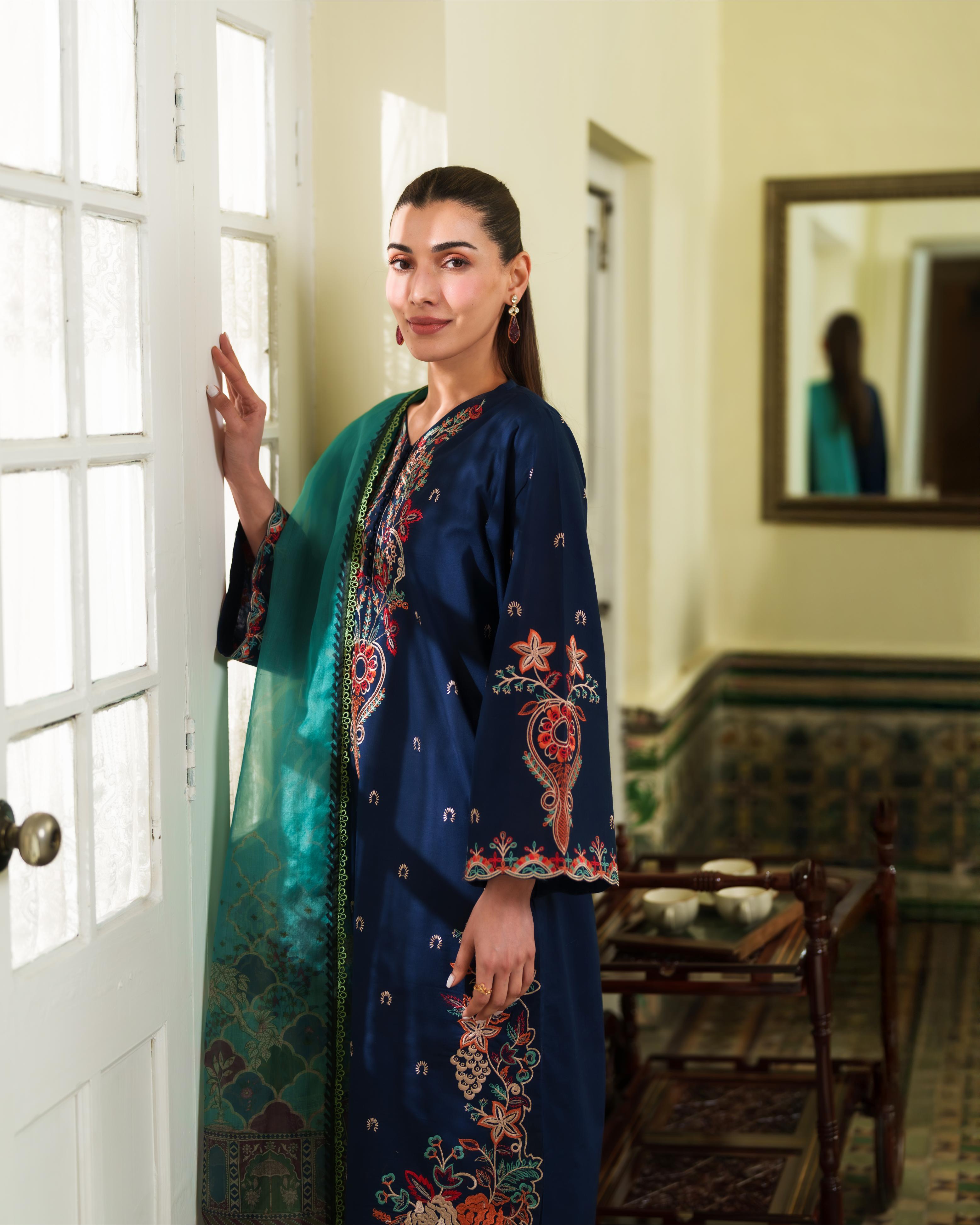 LIANA NAVY BLUE 3PCS SET - BROWN DUPATTA