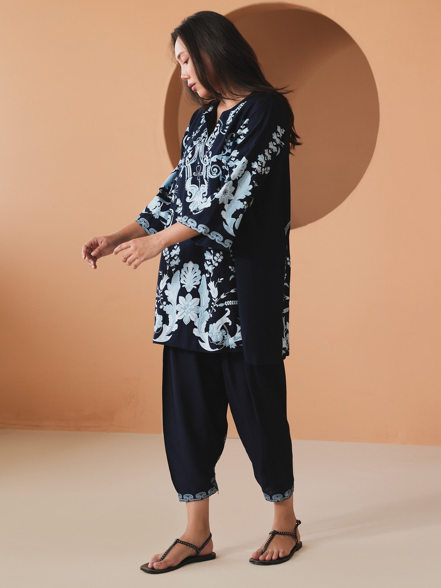 ANTIBE & SKINNY SHALWAR