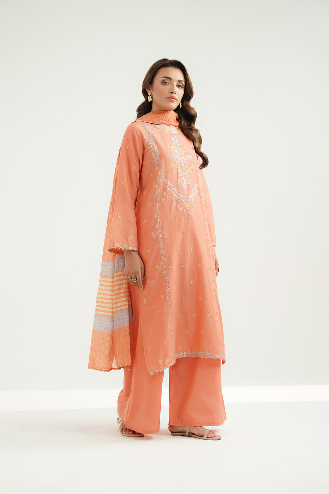 3 Piece Lawn Embroidered Suit (CS0507)