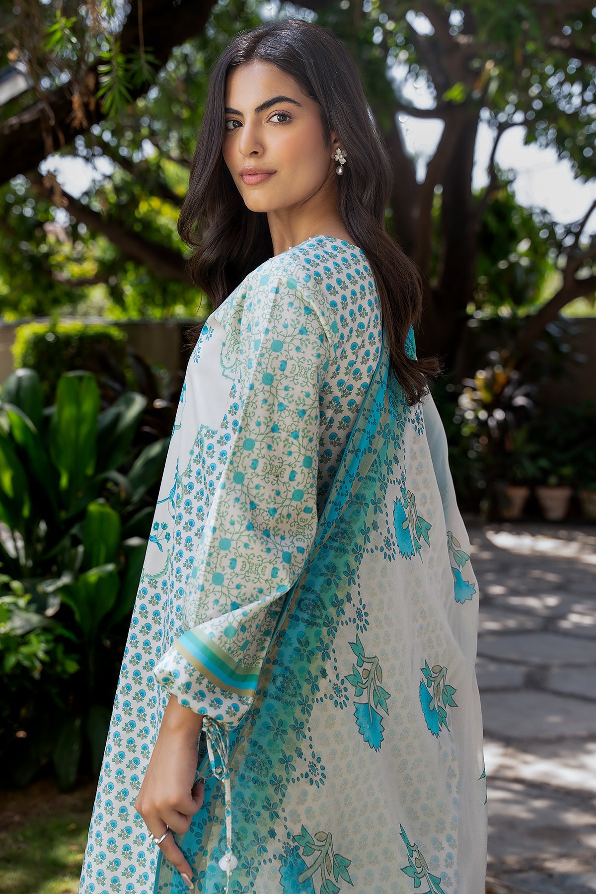 3-PC Unstitched Printed Lawn C-Print Vol 4 CP6-34