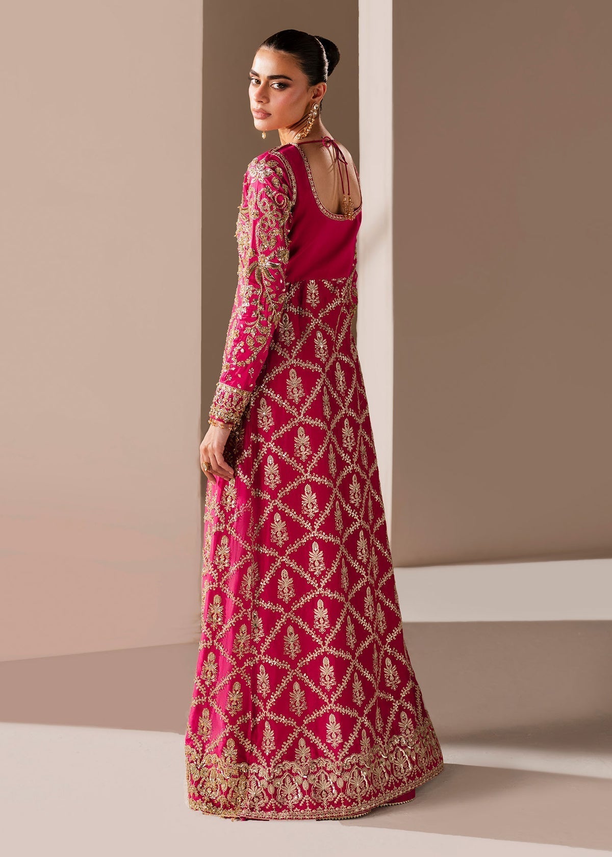 Dastoor – Ornella Style
