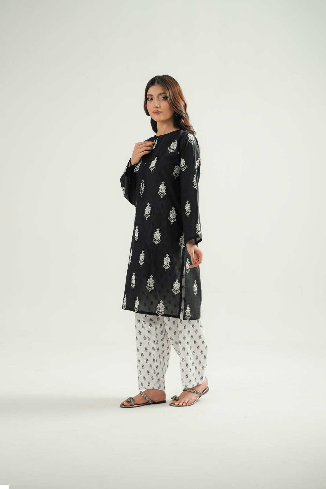 2 Piece Printed Lawn Printed Suit (CP0488)