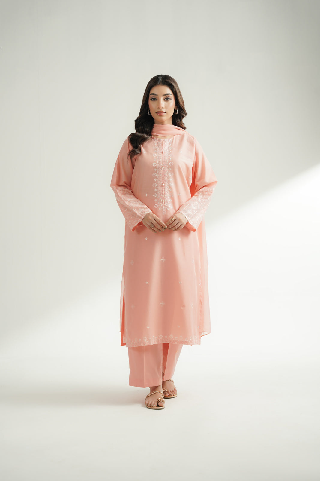 3 Piece Lawn Embroidered Suit (CS0568)