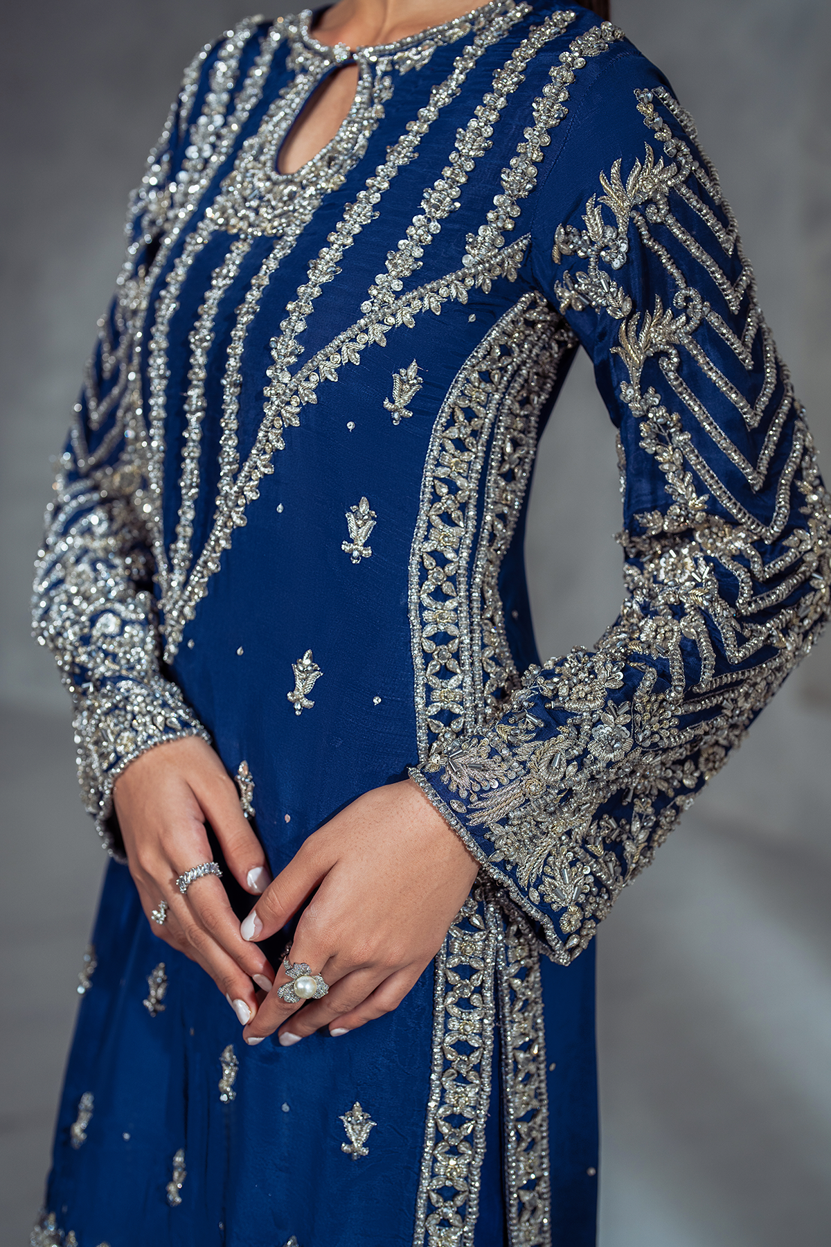 Yasha Nadir – Arya Style