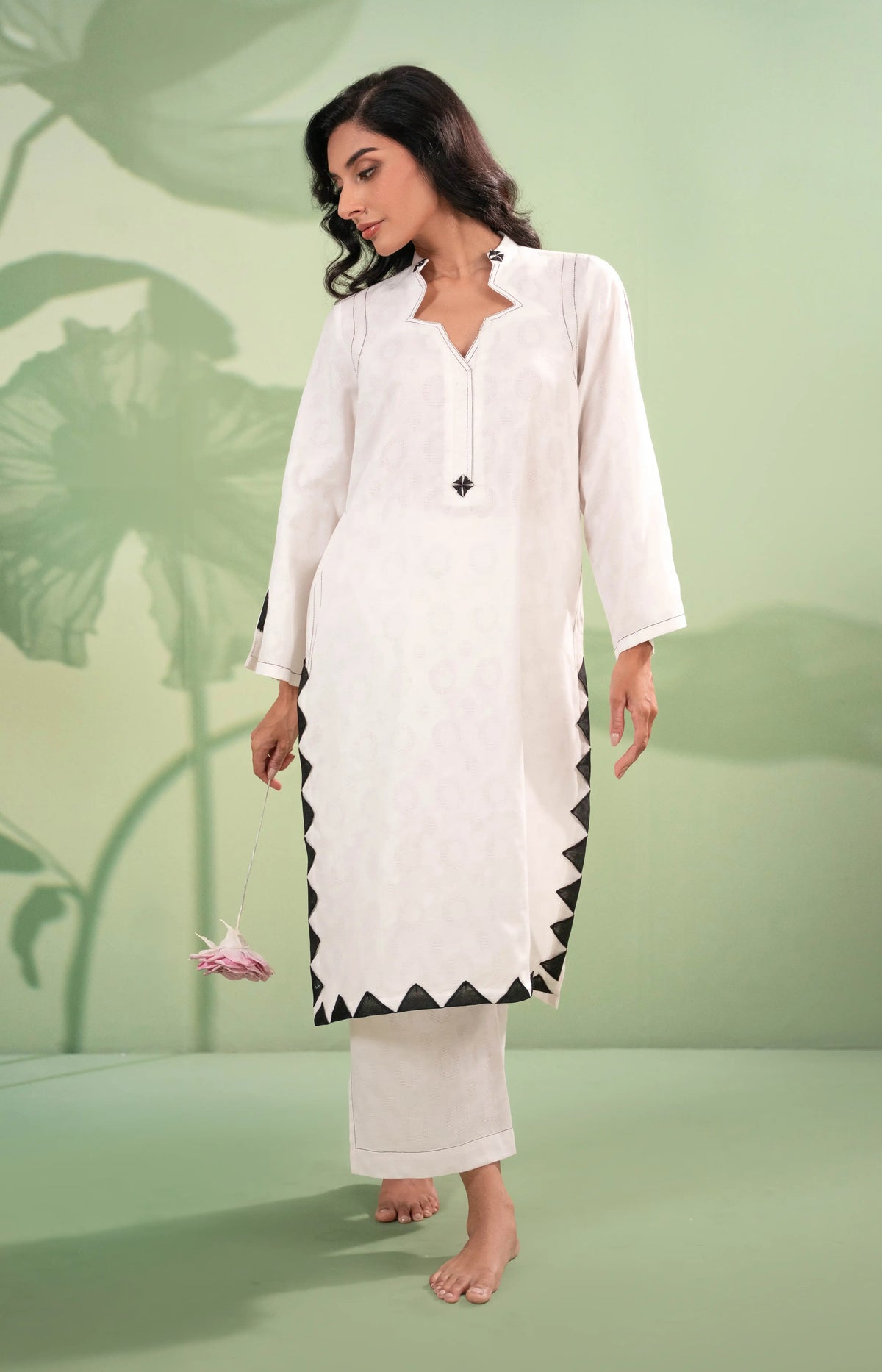 BLACK STAR