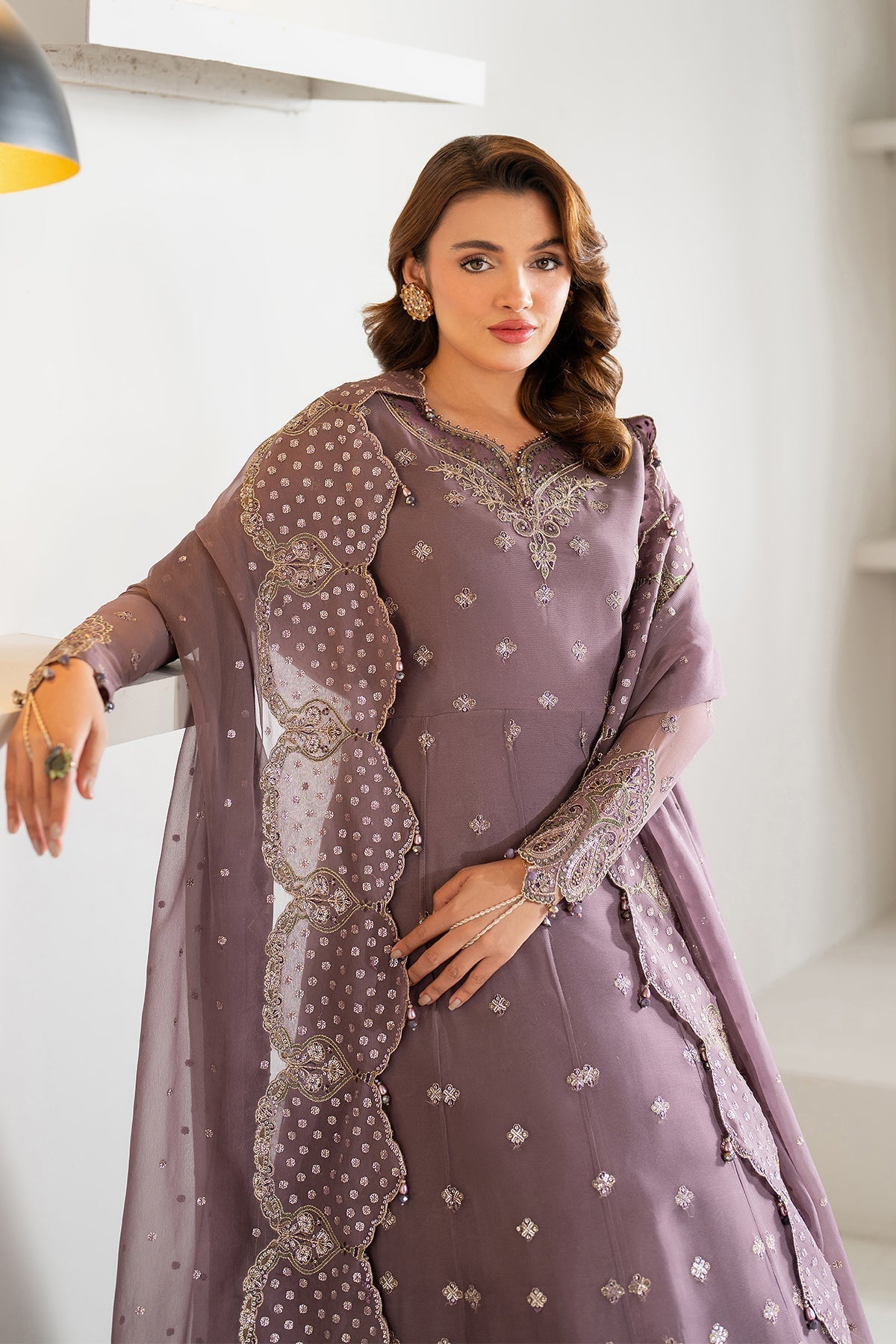 Alizeh – Julia Style
