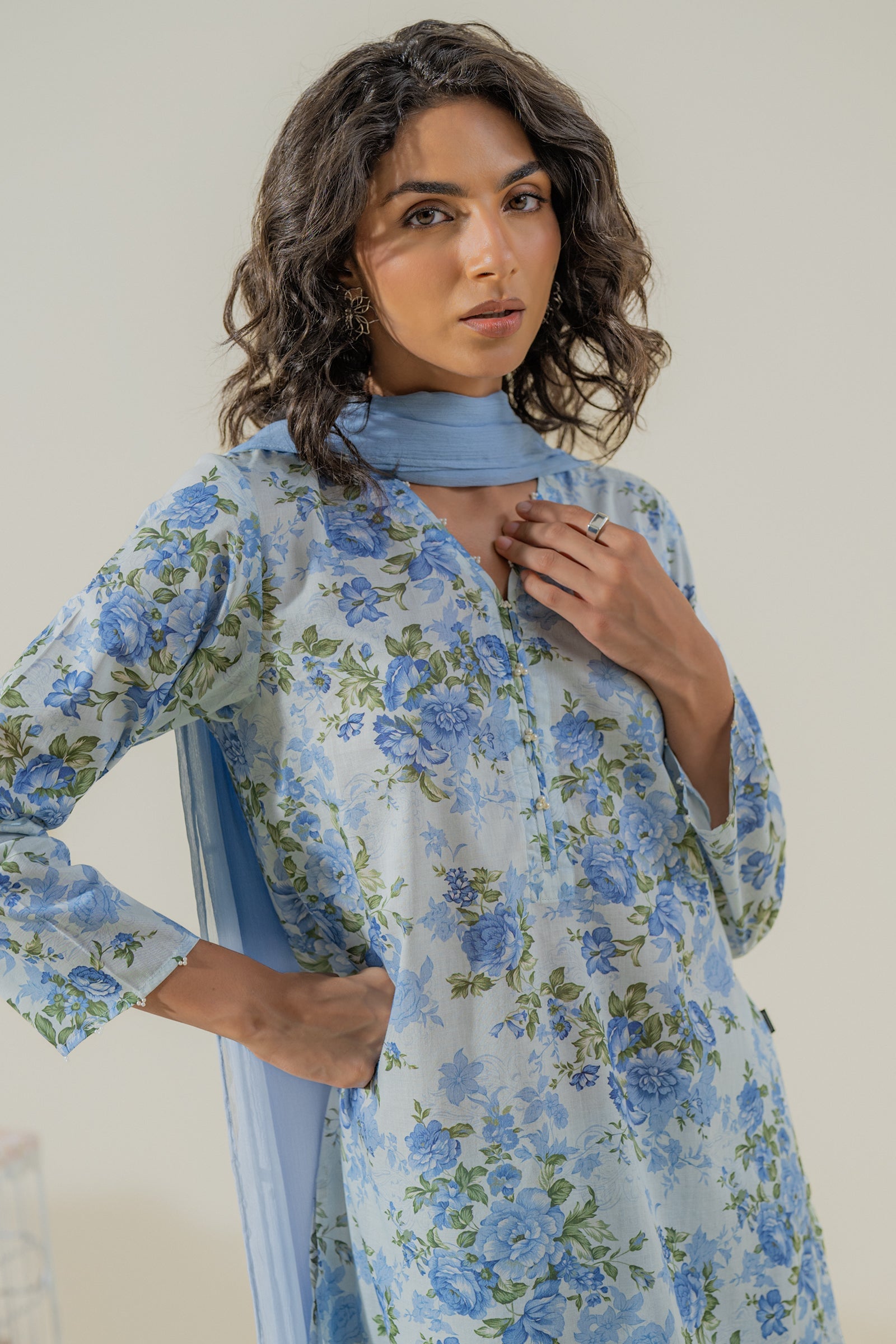 https://cdn.shopify.com/s/files/1/0568/3308/1529/files/DSC01940copy.jpg?v=1779553747