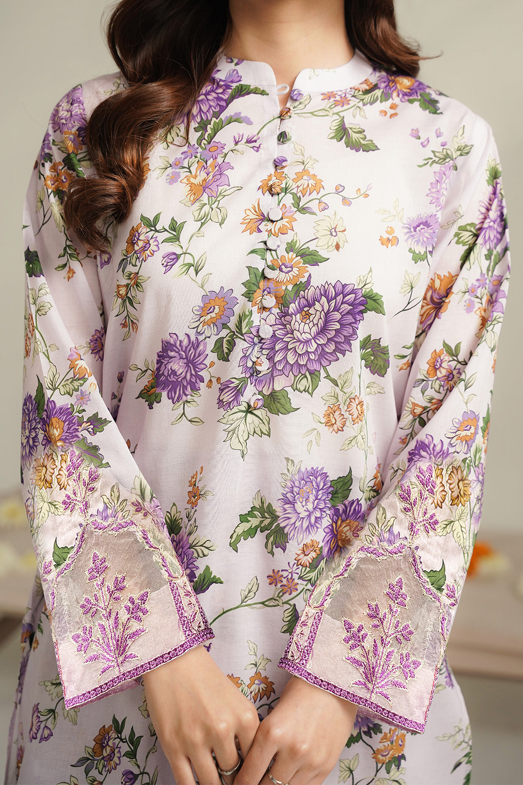 2 Piece Lawn Printed Unstitched Suit (UC0096)