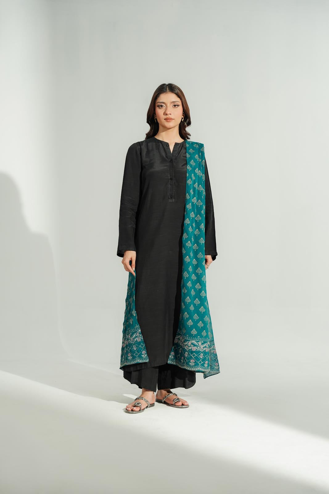 1 Piece Chiffon Embroidered Dupatta (FD0127)