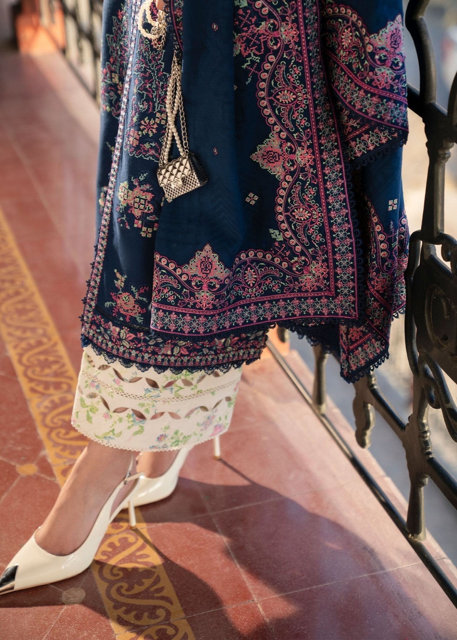Nishwa - Stitched
