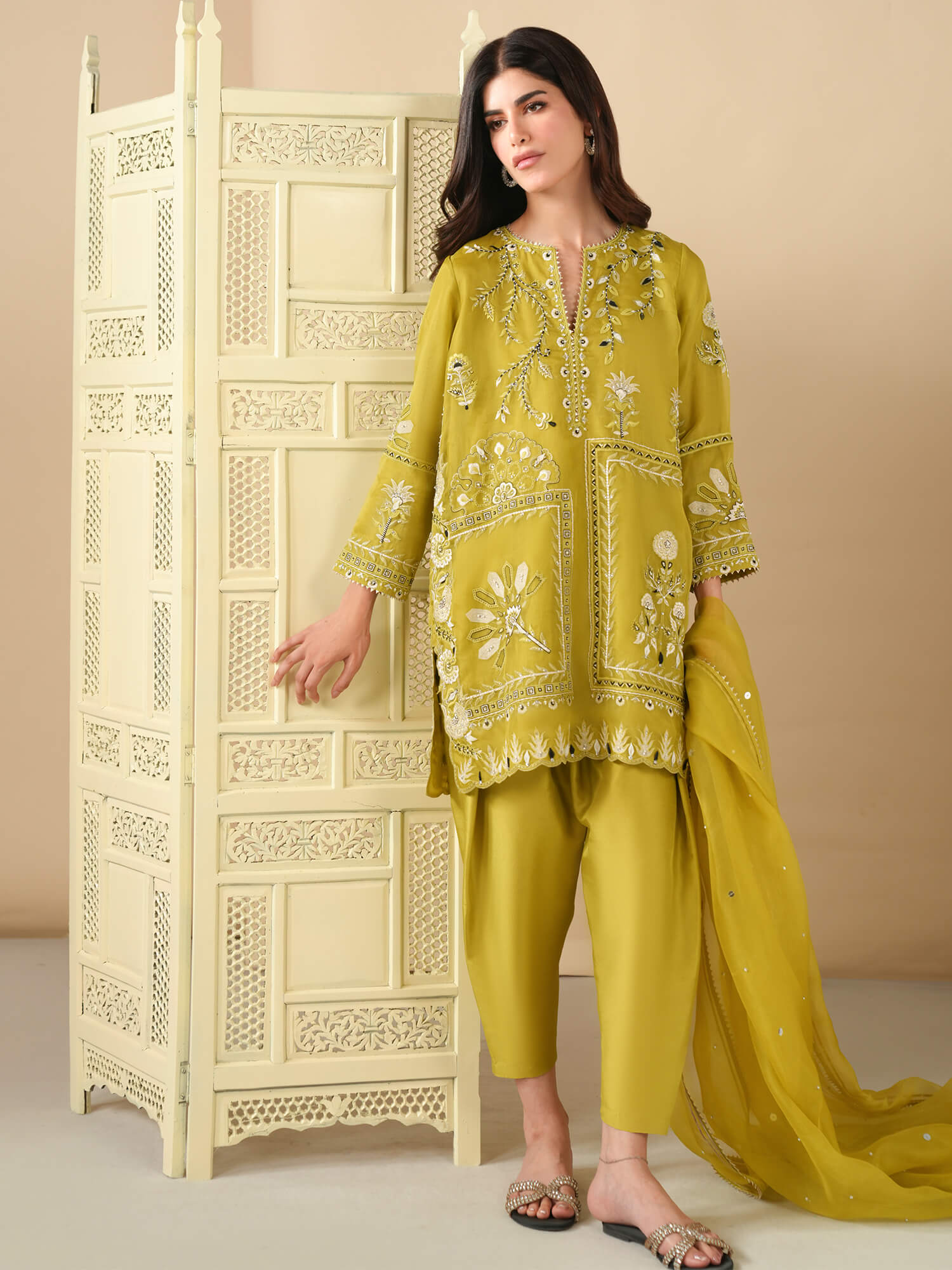 Alisha, Skinny Shalwar & Dupatta