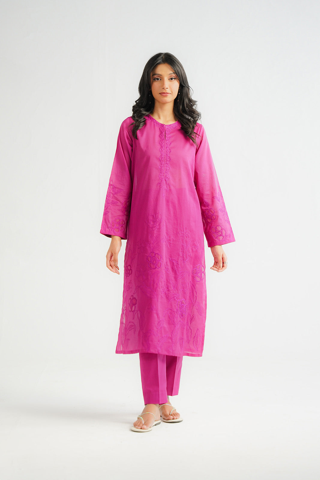 2 Piece Lawn Embroidered Suit (CP0517)