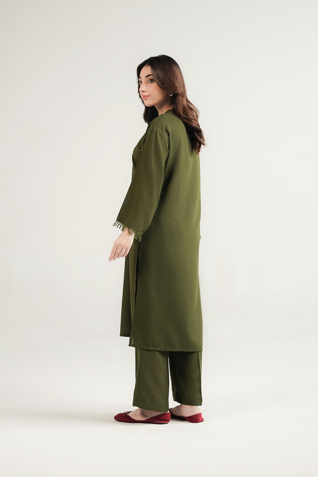 2 Piece Lawn Karandi Solid Suit (CP0538)
