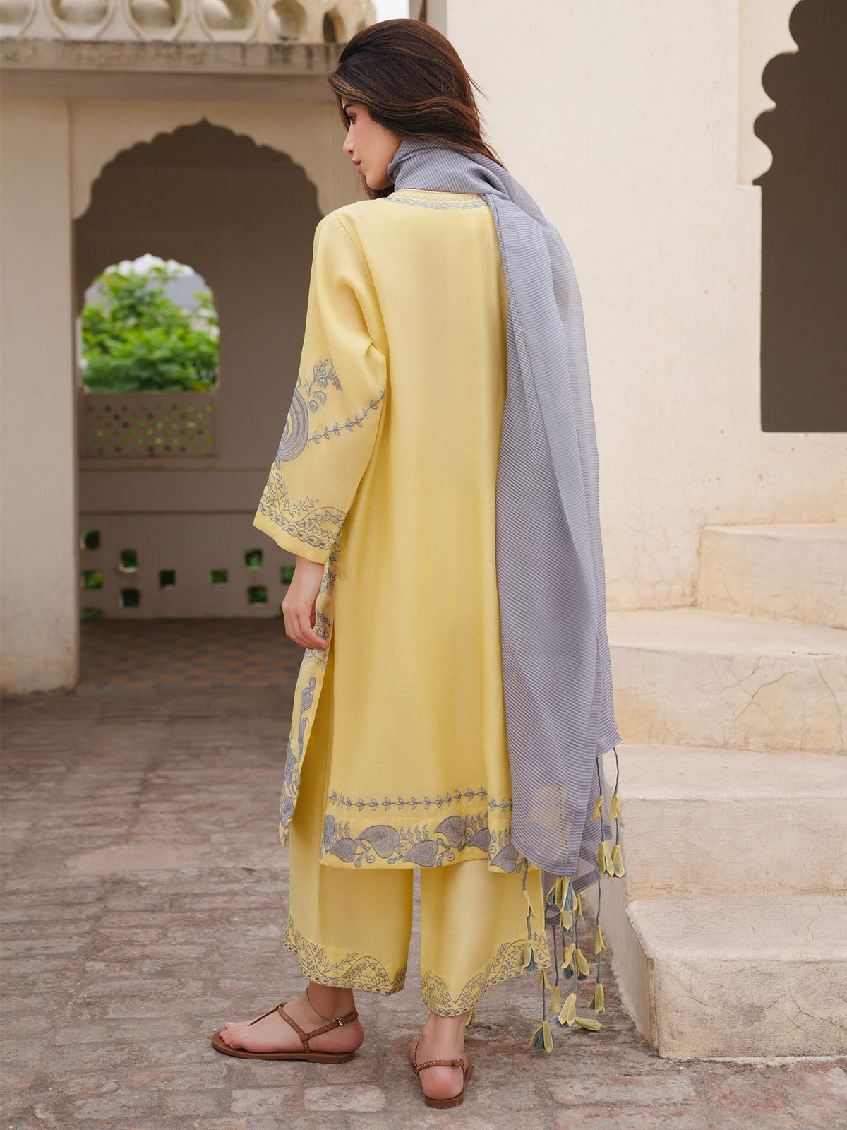 Raya, Izaar & Dupatta