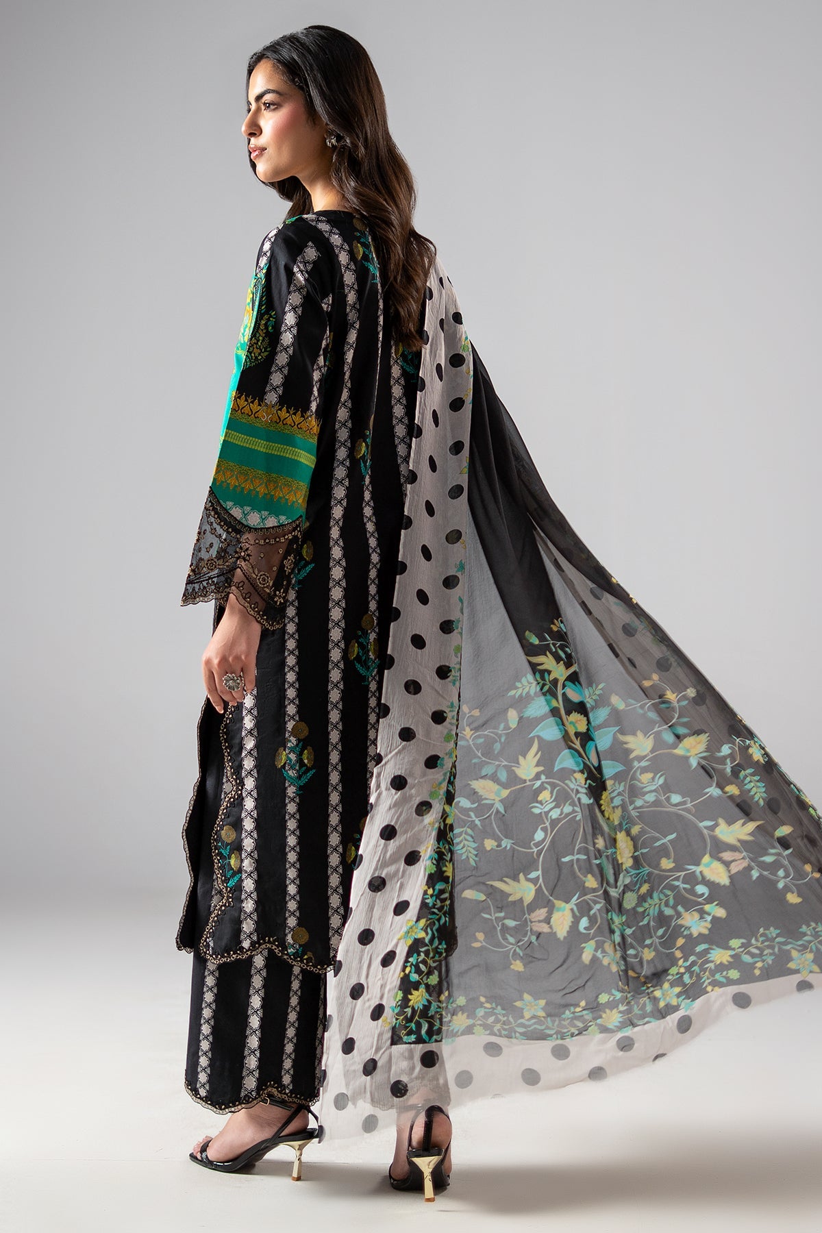 3-PC Embroidered CNP-6-253
