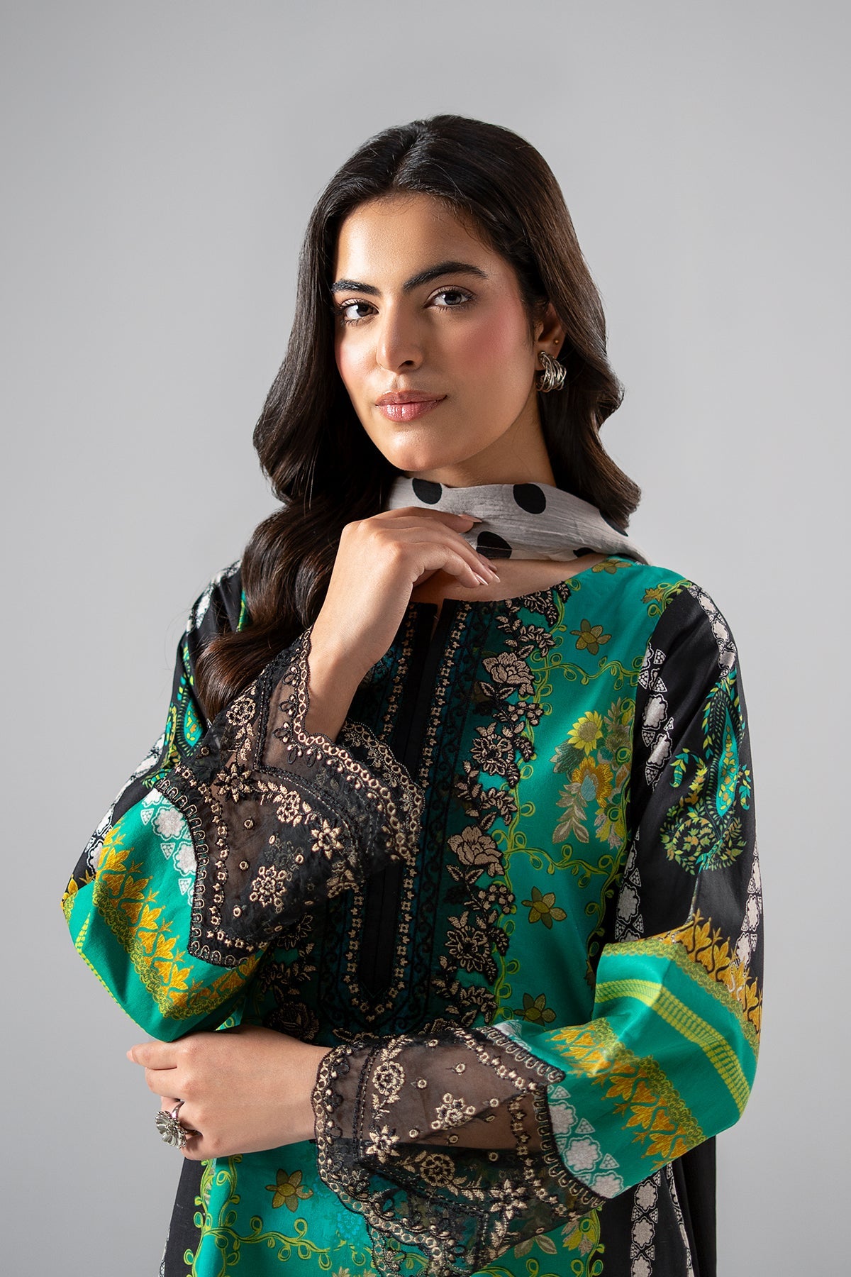 3-PC Embroidered CNP-6-253