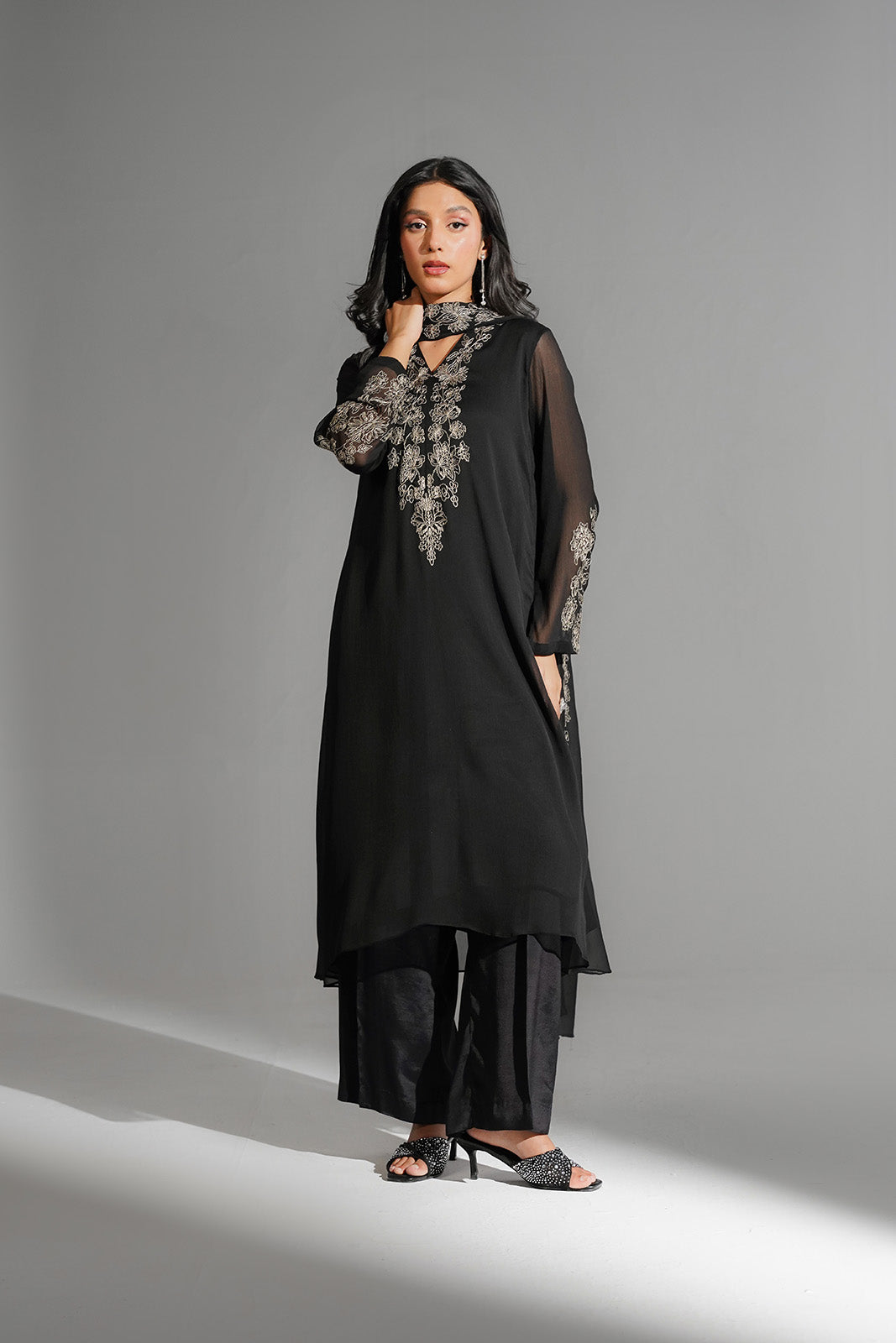 3 Piece Chiffon Embroidered Suit (FS0189)