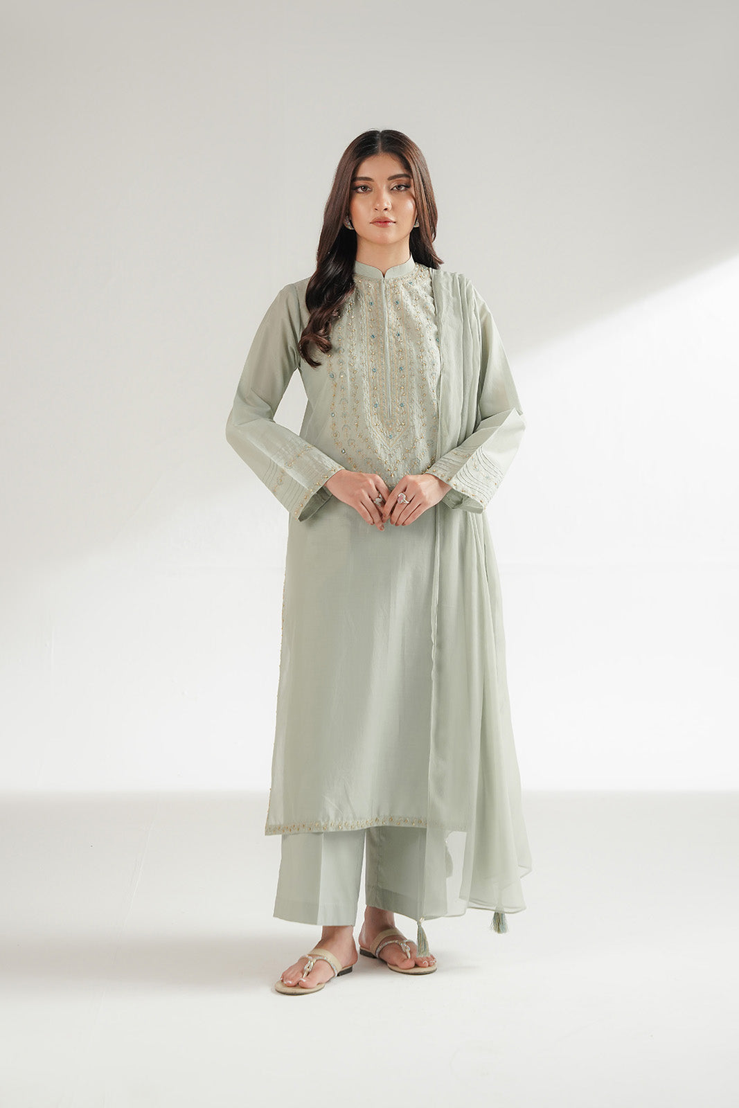 3 Piece Lawn Embroidered Suit (CS0551)