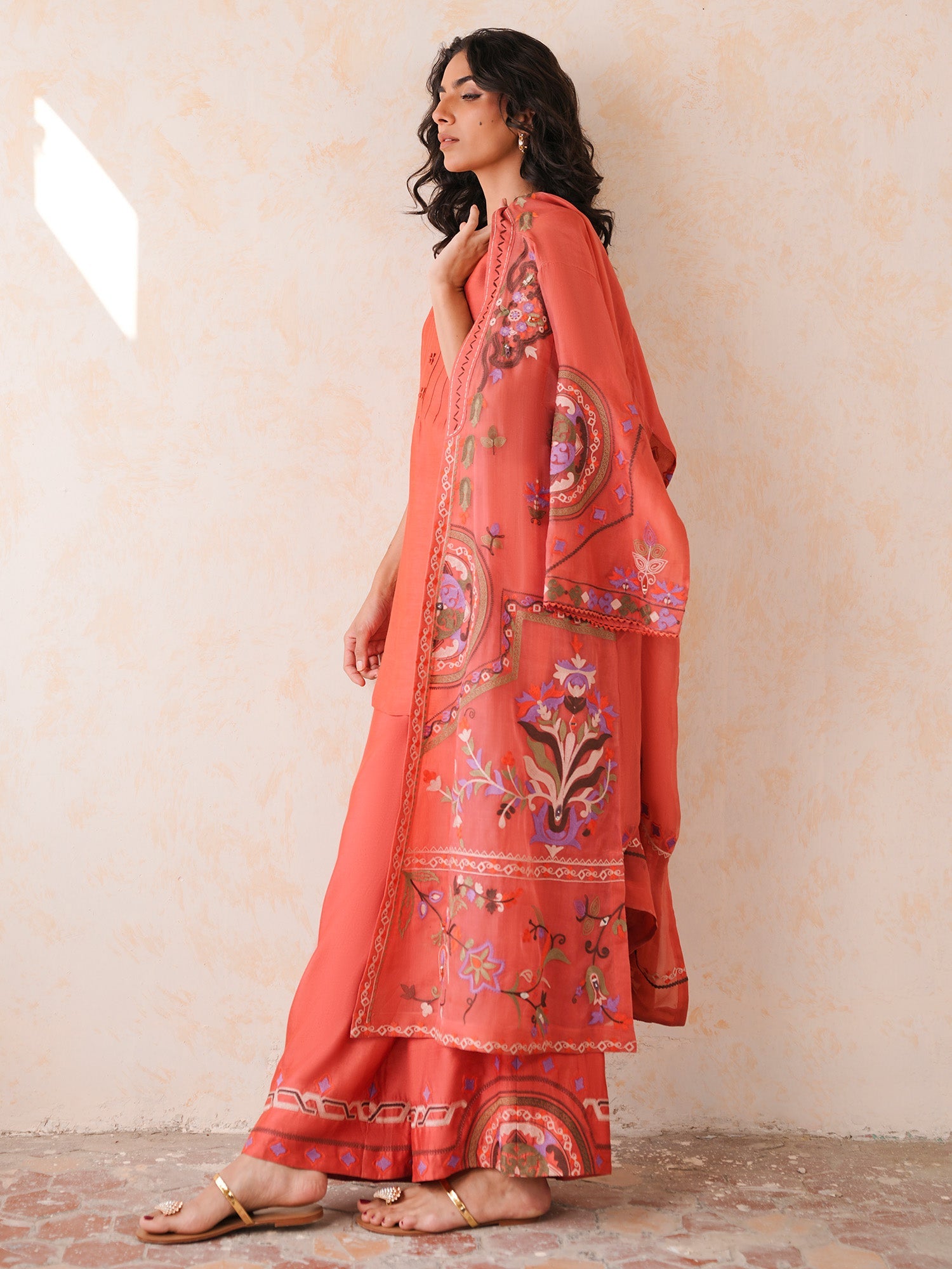 CHOGHA & CULOTTES