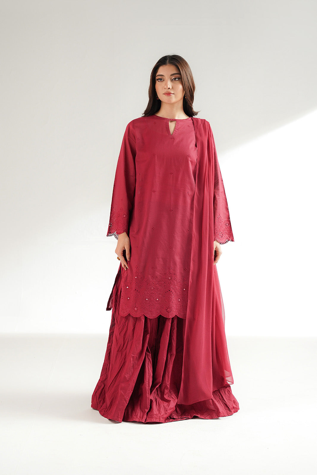 3 Piece Lawn Embroidered Suit (CS0558)