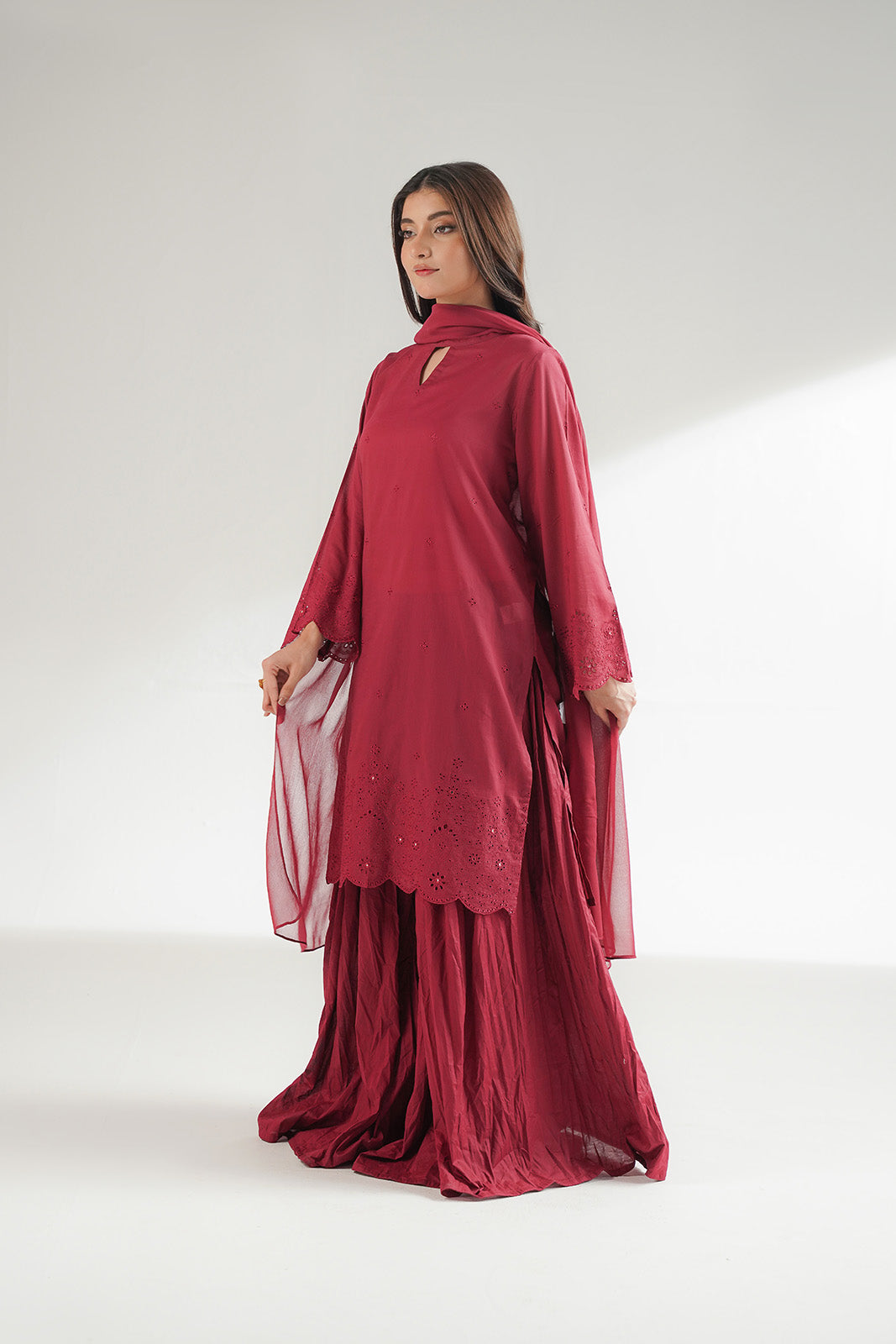 3 Piece Lawn Embroidered Suit (CS0558)