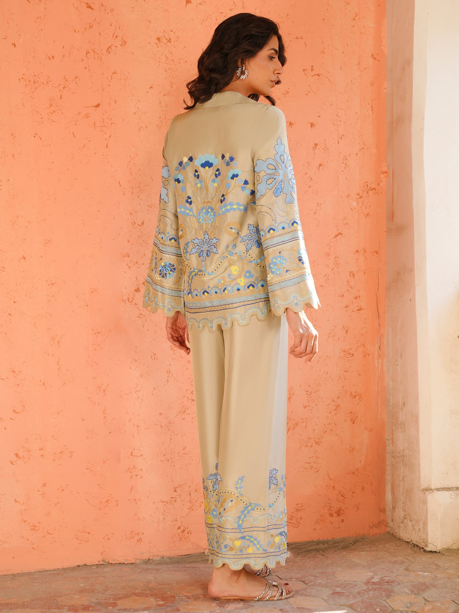 SHIRT & PANTS