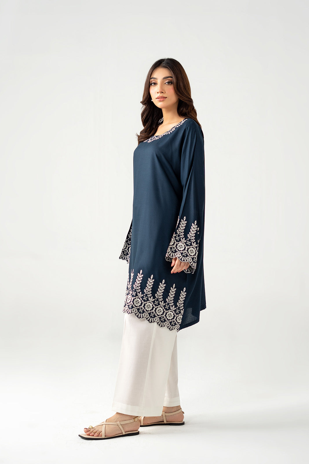 1 Piece Arabic Lawn Embroidered Top (CF0221)