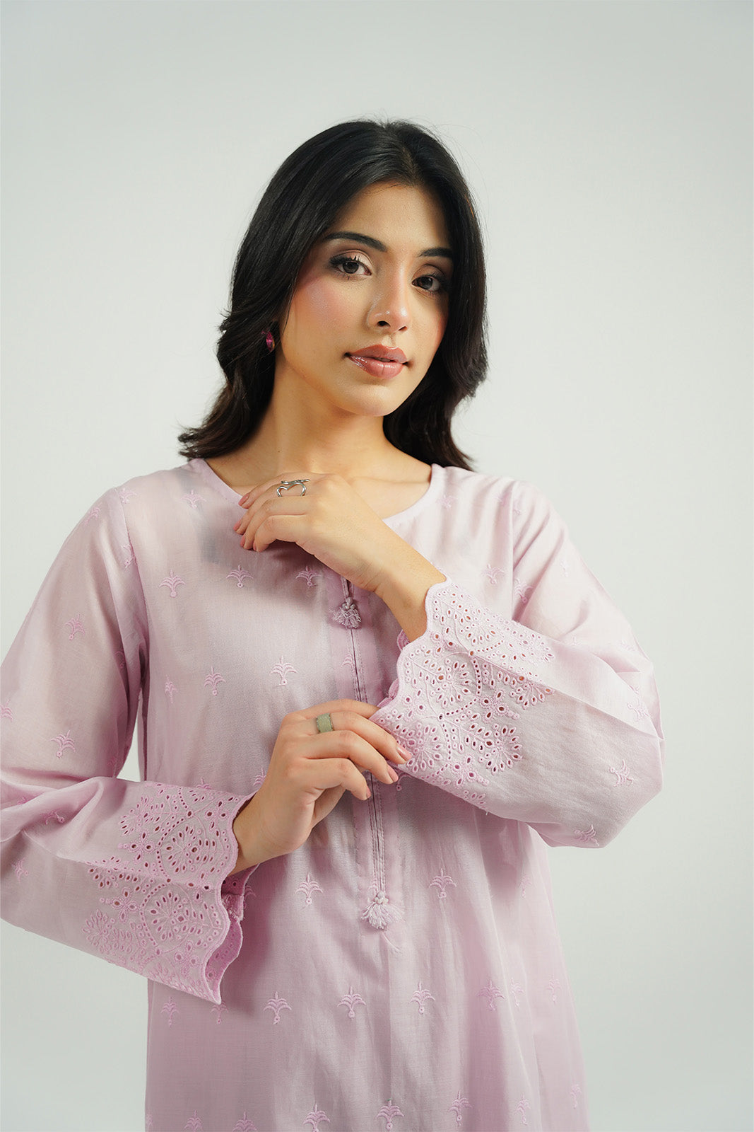 2 Piece Lawn Embroidered Suit (CP0514)