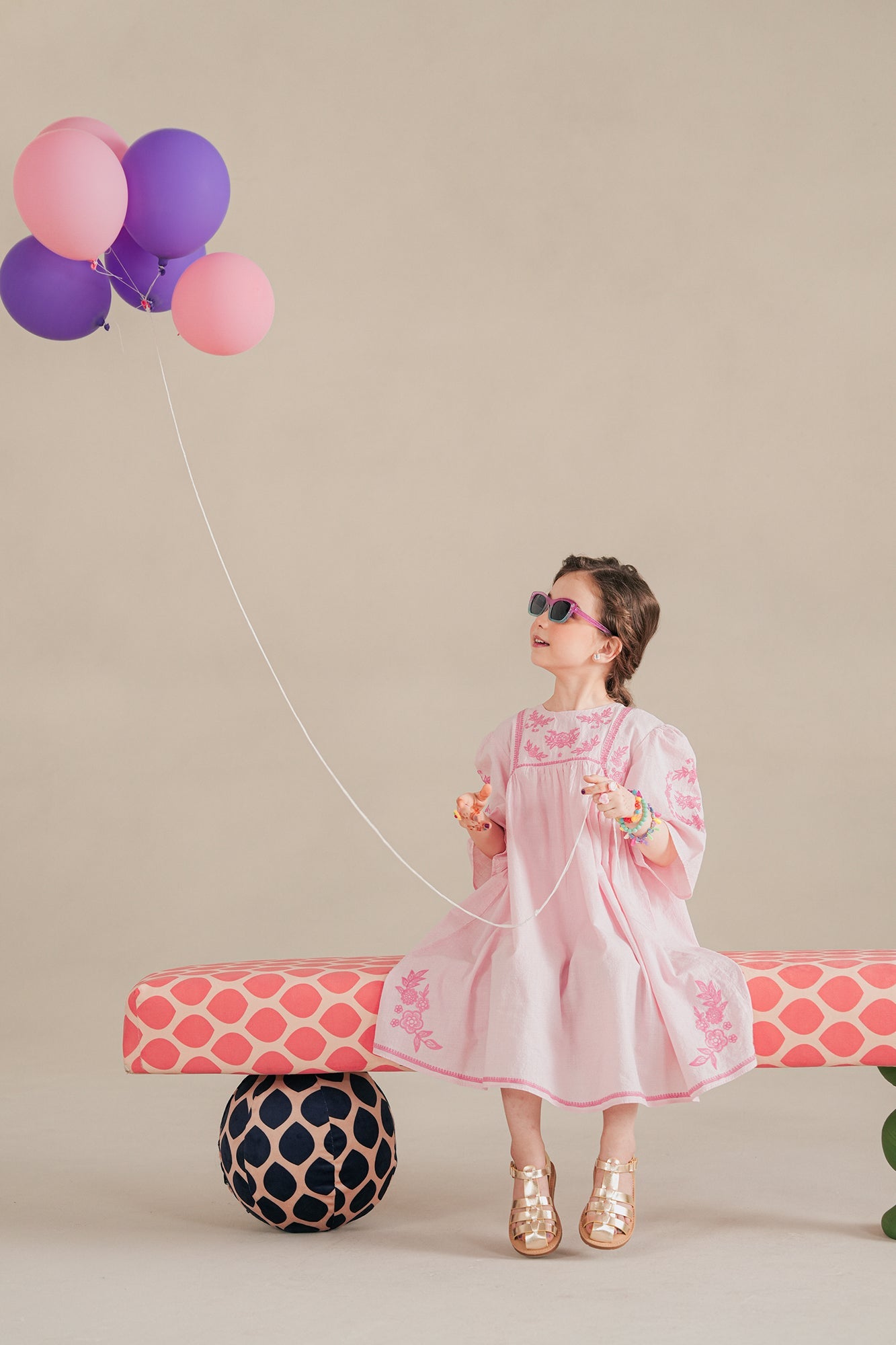 DRESS (E2067/301/427)