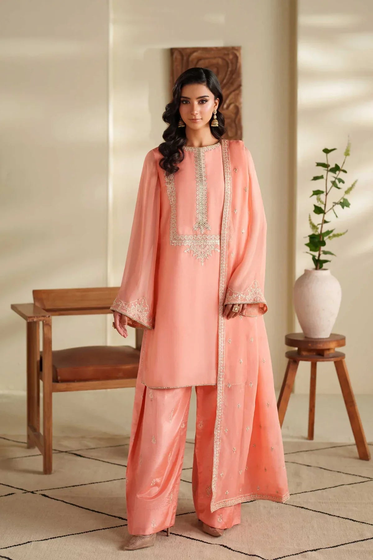 Akbar Aslam – Shae Style