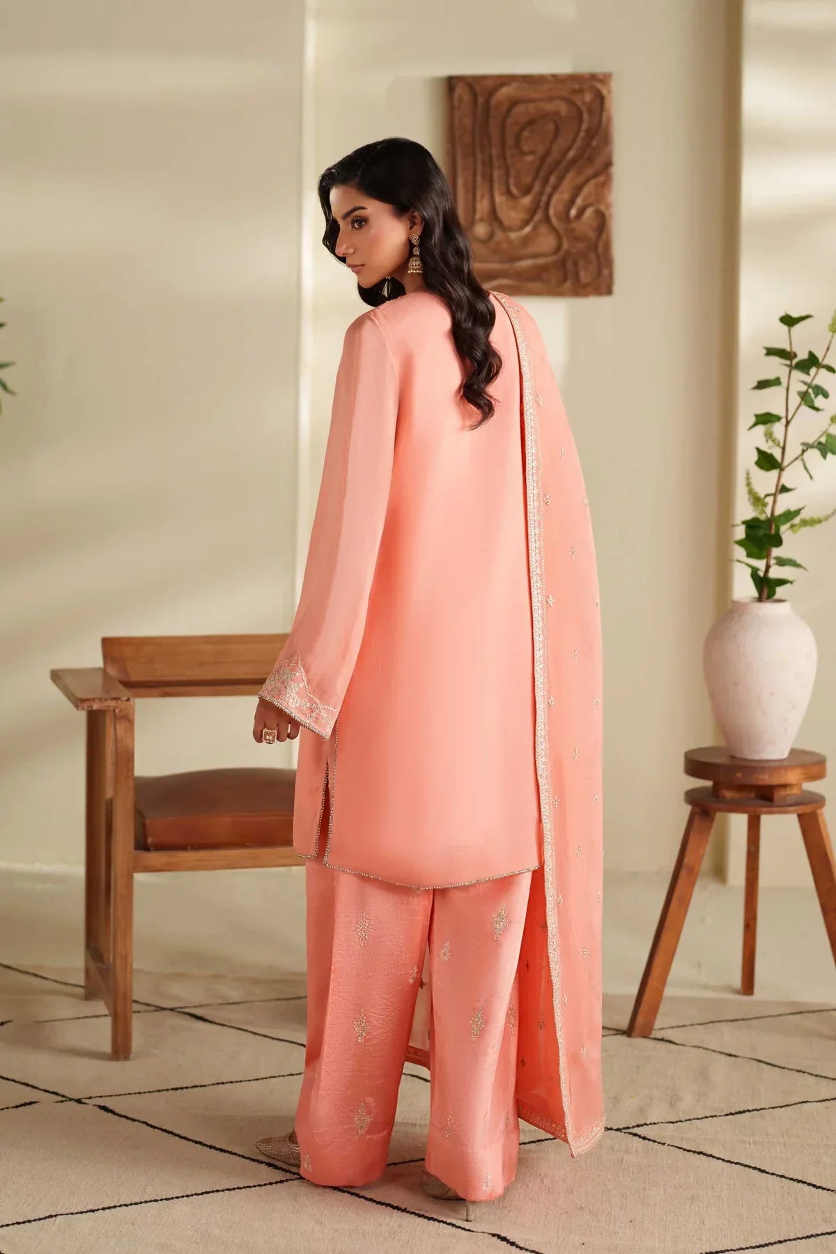 Akbar Aslam – Shae Style