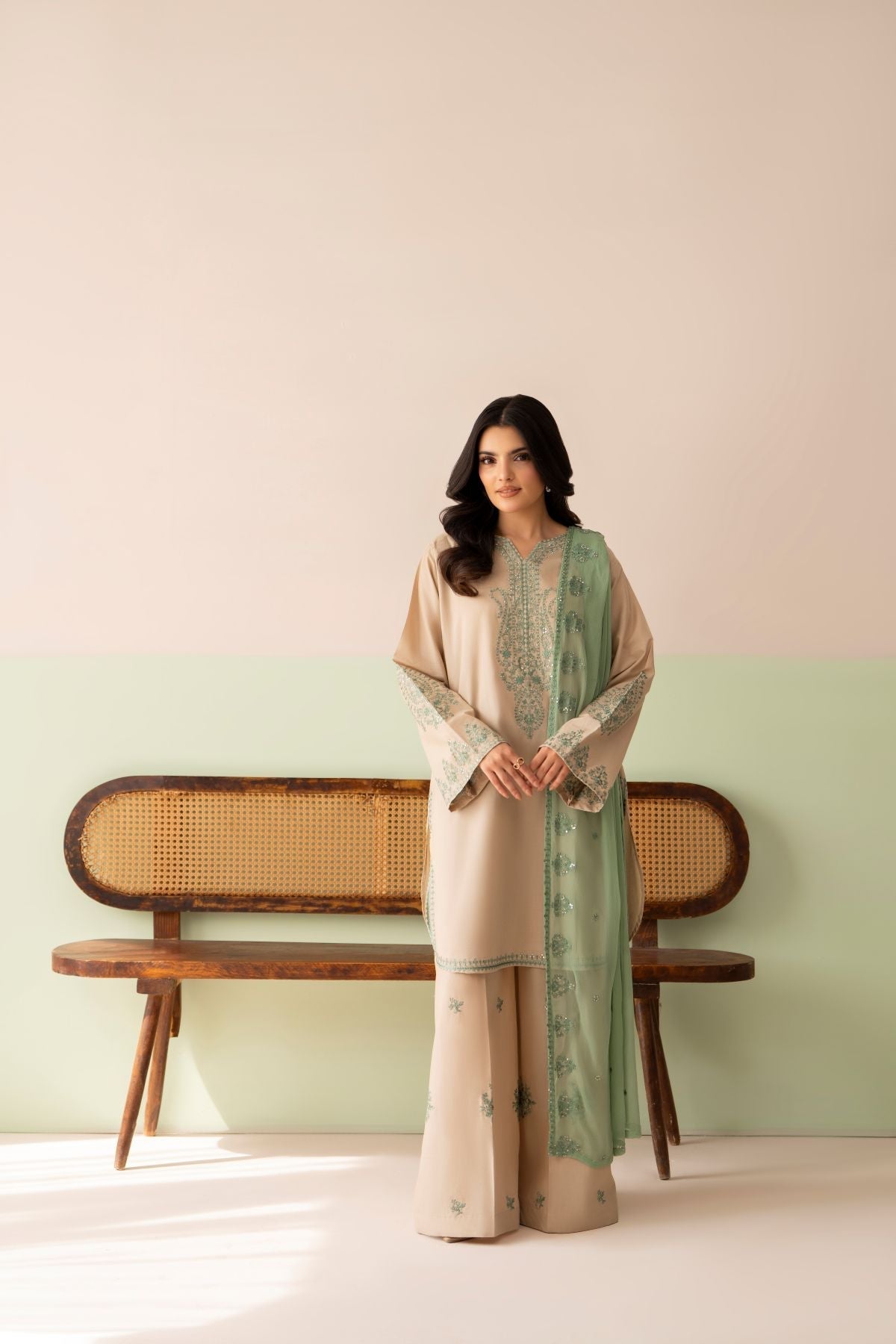 Beige Mist Embroidered Lawn Suit | Neckline & Sleeve Detail