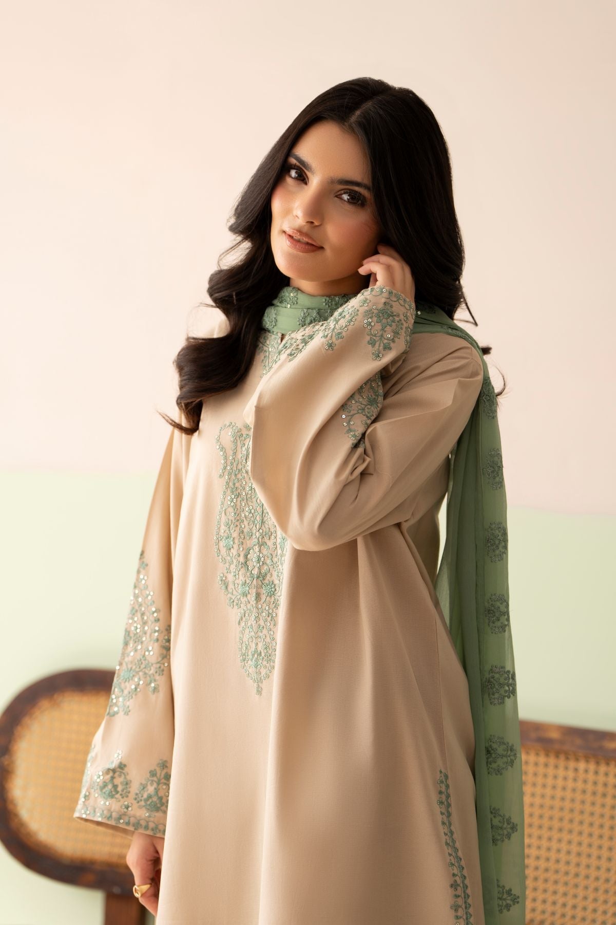 Beige Mist Embroidered Lawn Suit | Neckline & Sleeve Detail