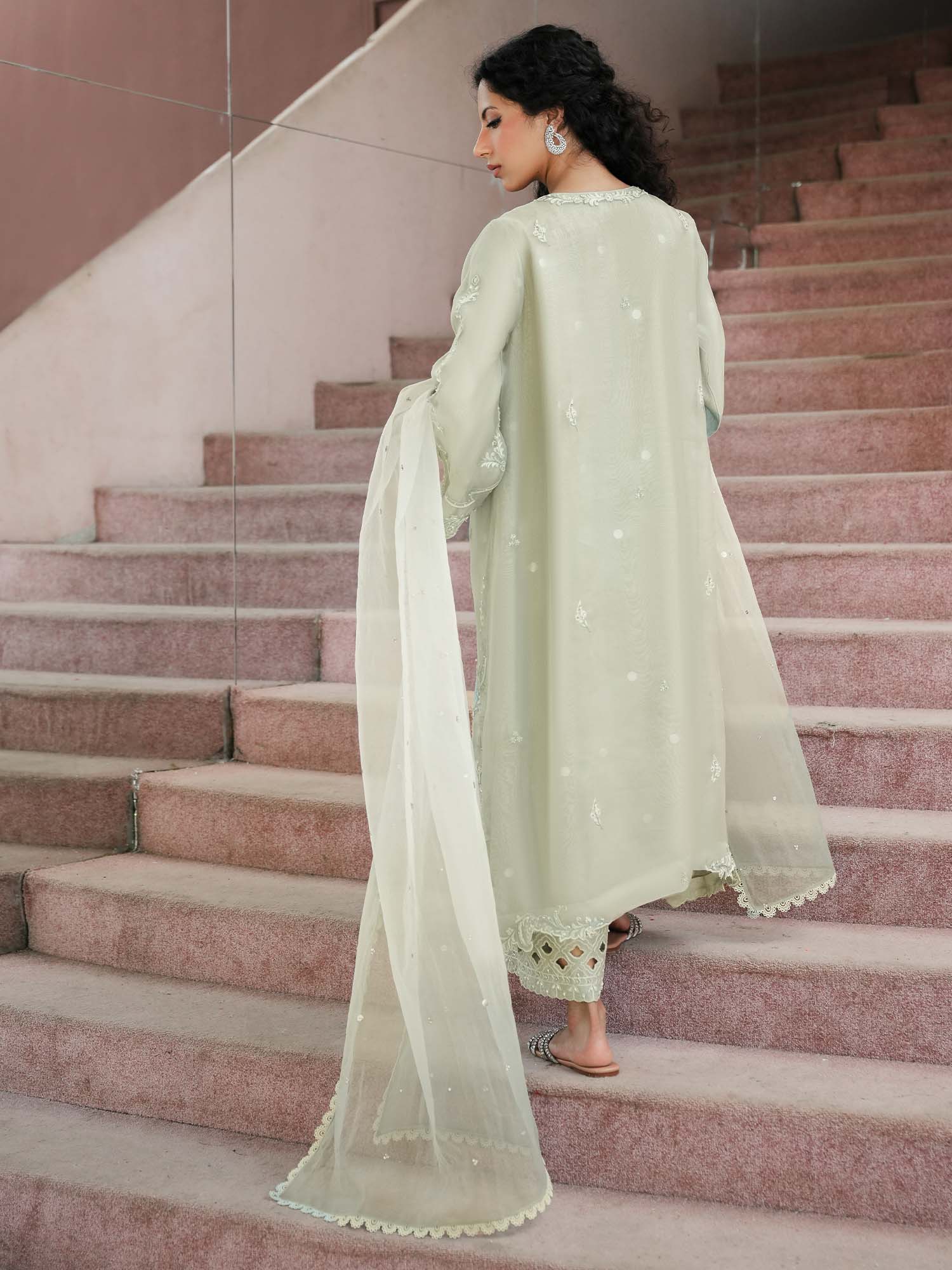 SICILY, IZAAR & DUPATTAsicily-izaar-dupatta-9