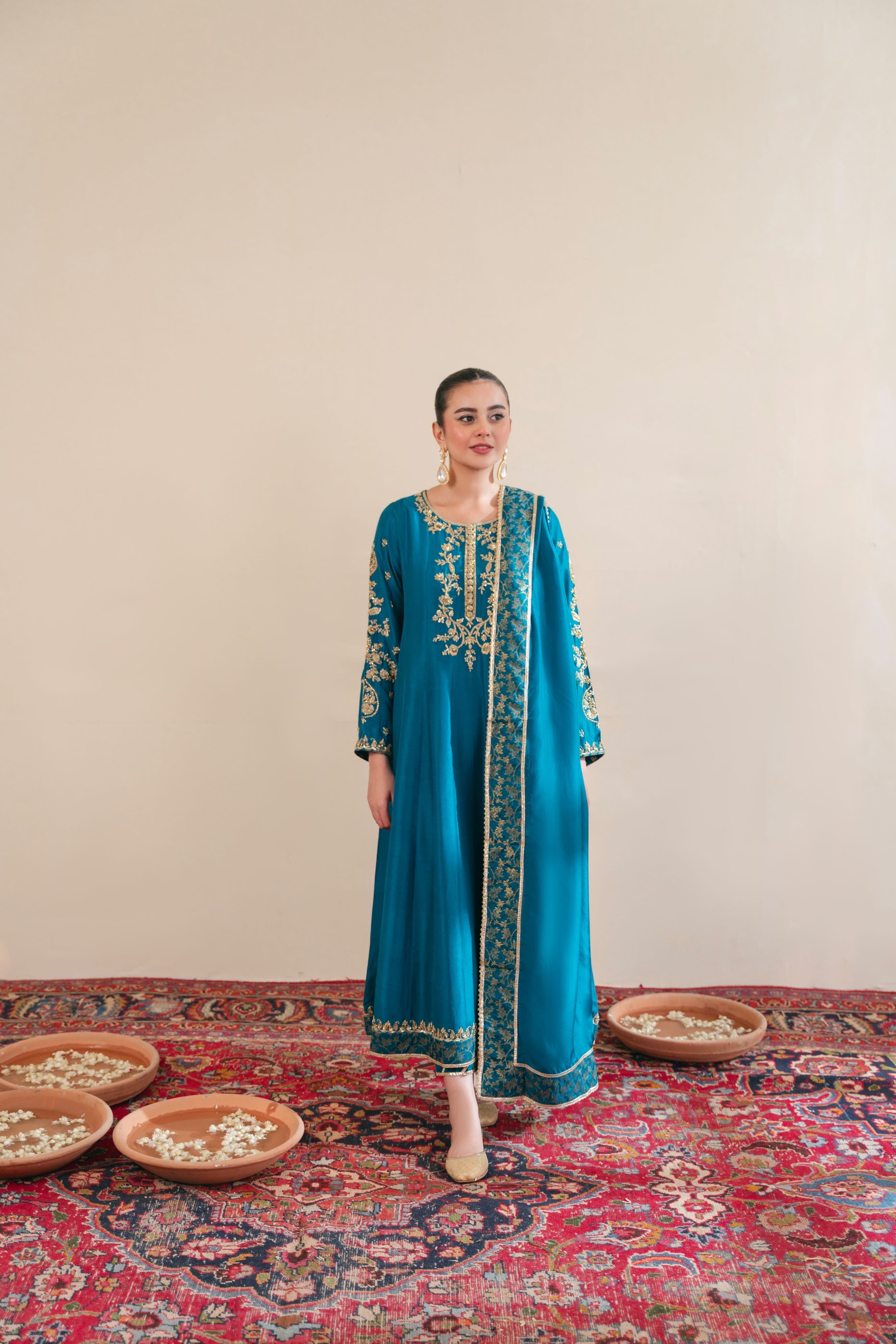Mehru Teal