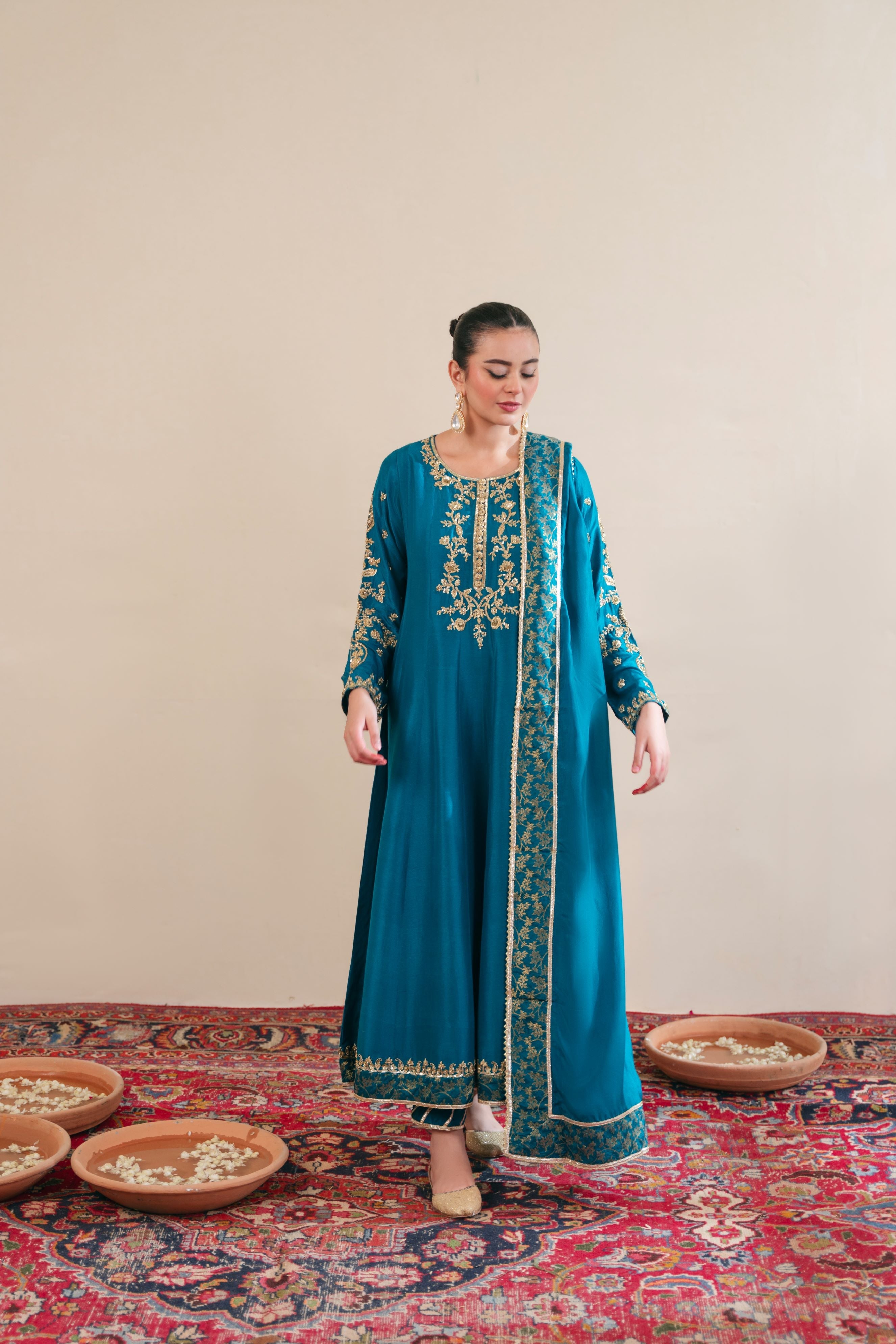 Mehru Teal
