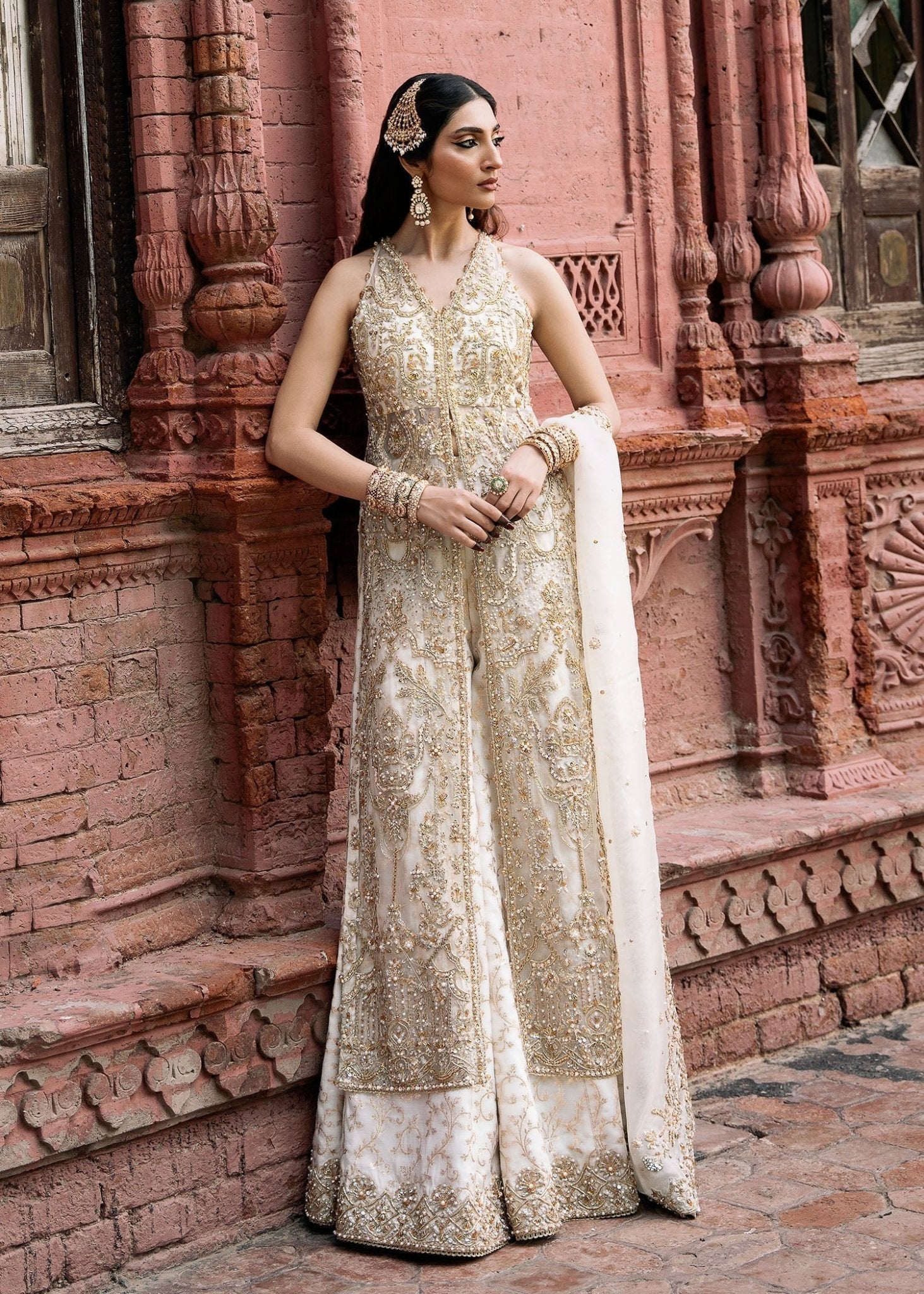 Kanwal Malik – Nisha Style