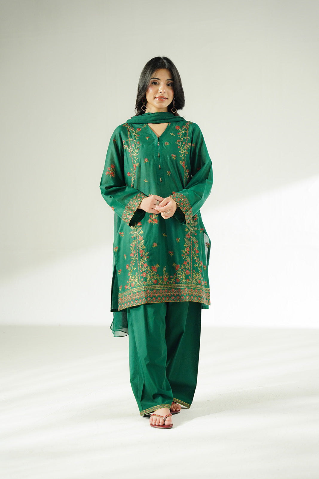 3 Piece Lawn Embroidered (CS0625)