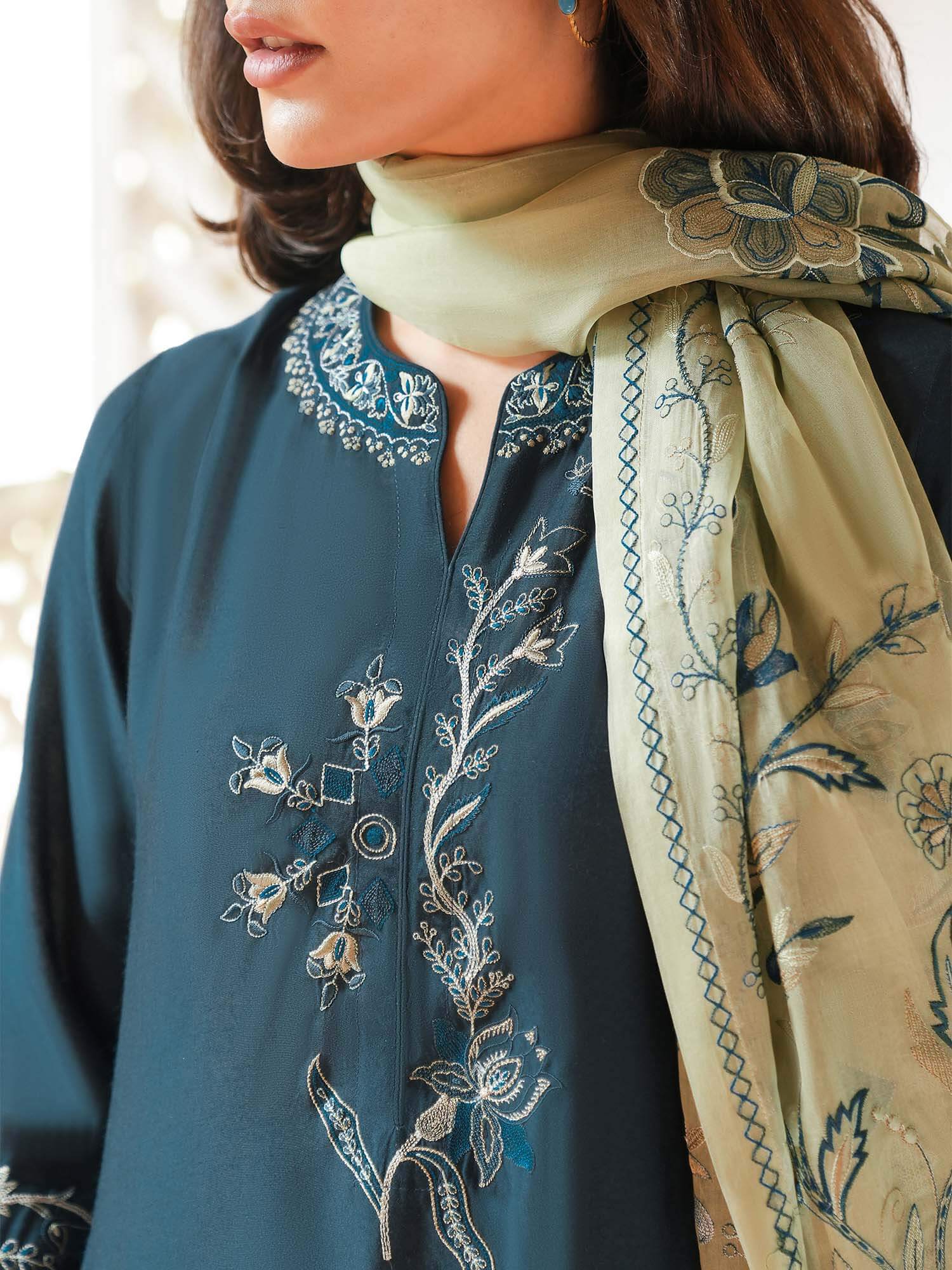 SKINNY MALTA & DUPATTA