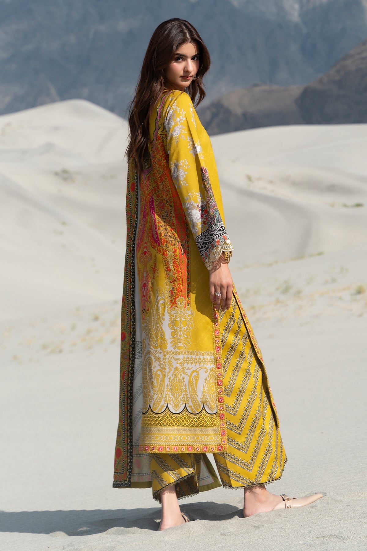 3-PC Unstitched Embroidered Linen Collection ANW7-20